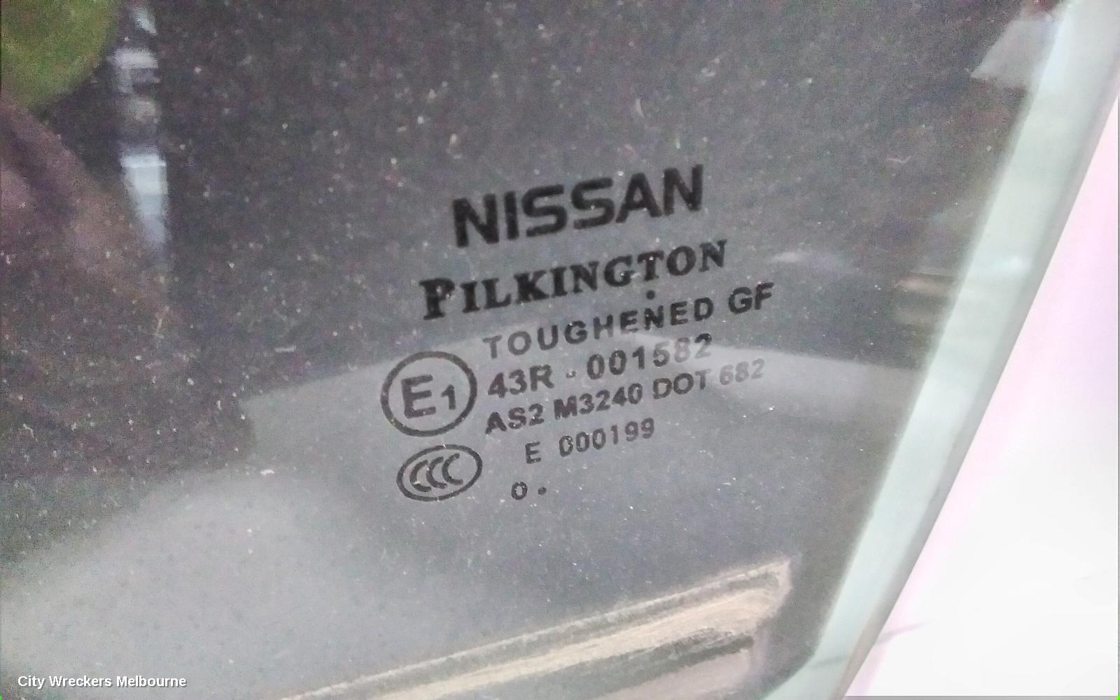 NISSAN DUALIS LEFT FRONT DOOR WINDOW, J10, 5 SEATER TYPE, 10/2007 - 05/2014 - Image 2