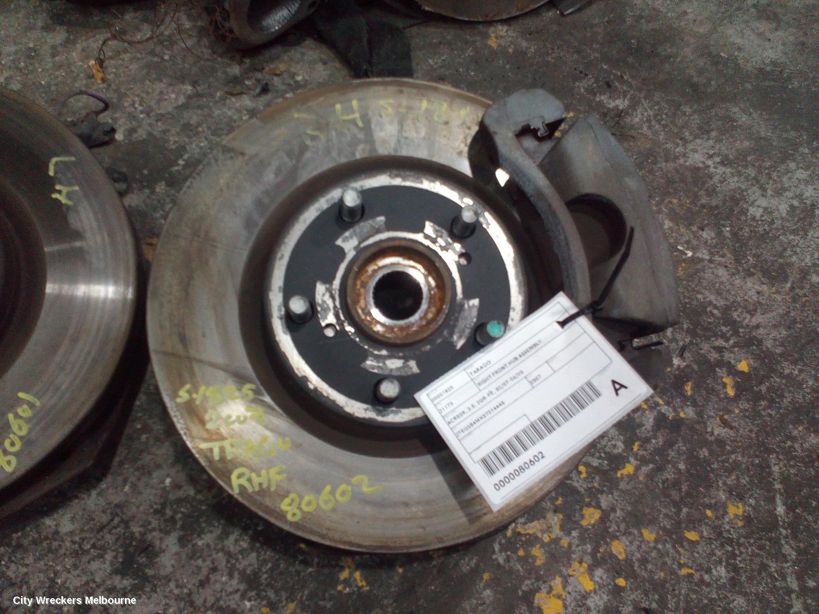 TOYOTA TARAGO RIGHT FRONT HUB ASSEMBLY, ACR50R, 3.5, 2GR-FE, 02/2007 - 06/2020 - Image 1