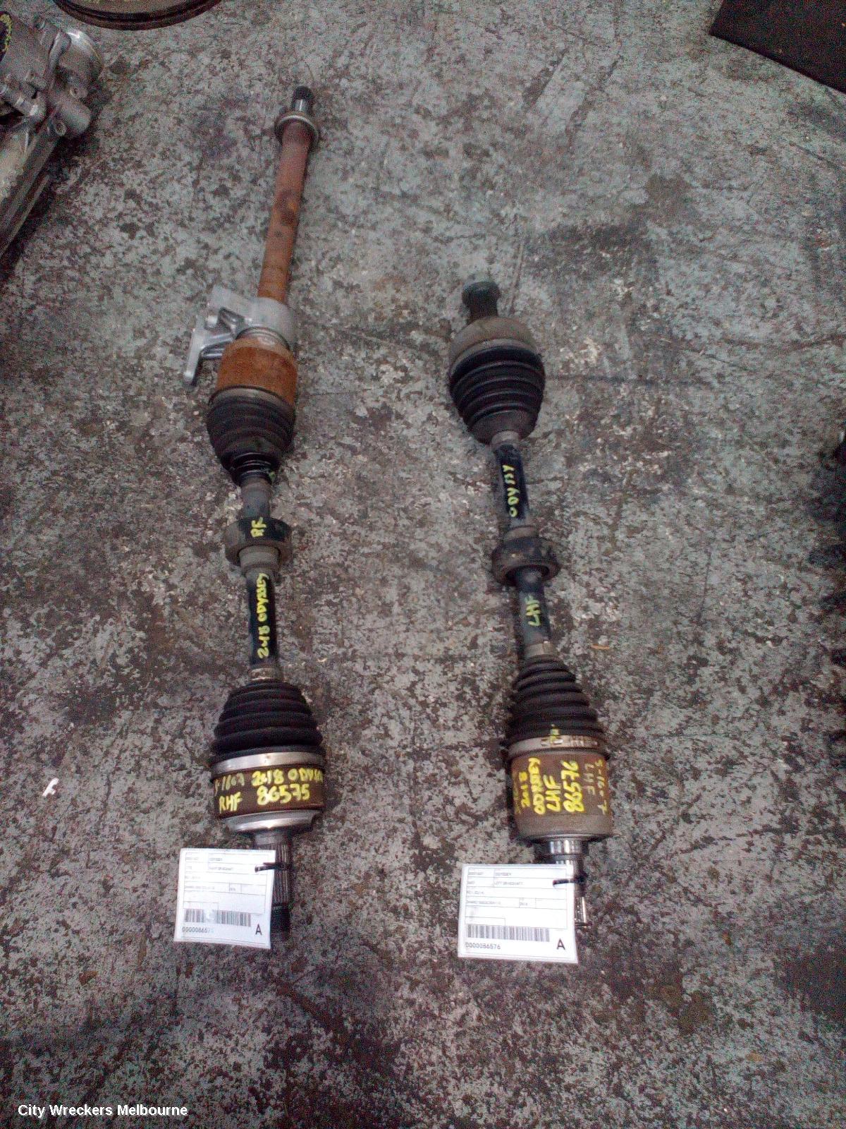 HONDA ODYSSEY RIGHT DRIVESHAFT, AUTO T/M, PETROL, 2.4, RC, 02/2014 - 03/2022 - Image 2