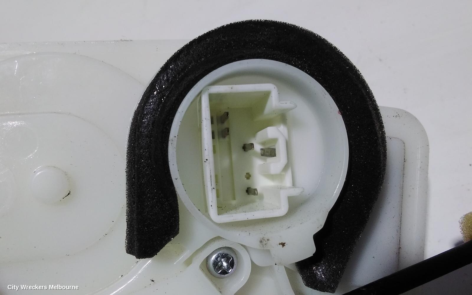 MAZDA CX3 DOOR/BOOT/GATE LOCK, LEFT REAR DOOR LOCK, DK, 03/2015 ONWARDS - Image 3