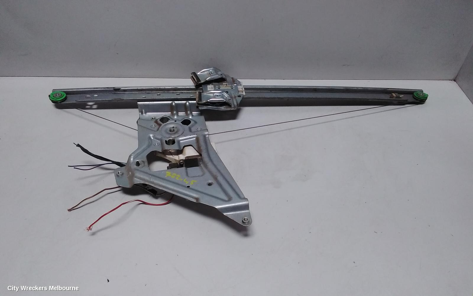 MERCEDES SPRINTER LEFT FRONT WINDOW REG/MOTOR, NCV3, POWER, 10/2006 - 04/2018 - Image 2