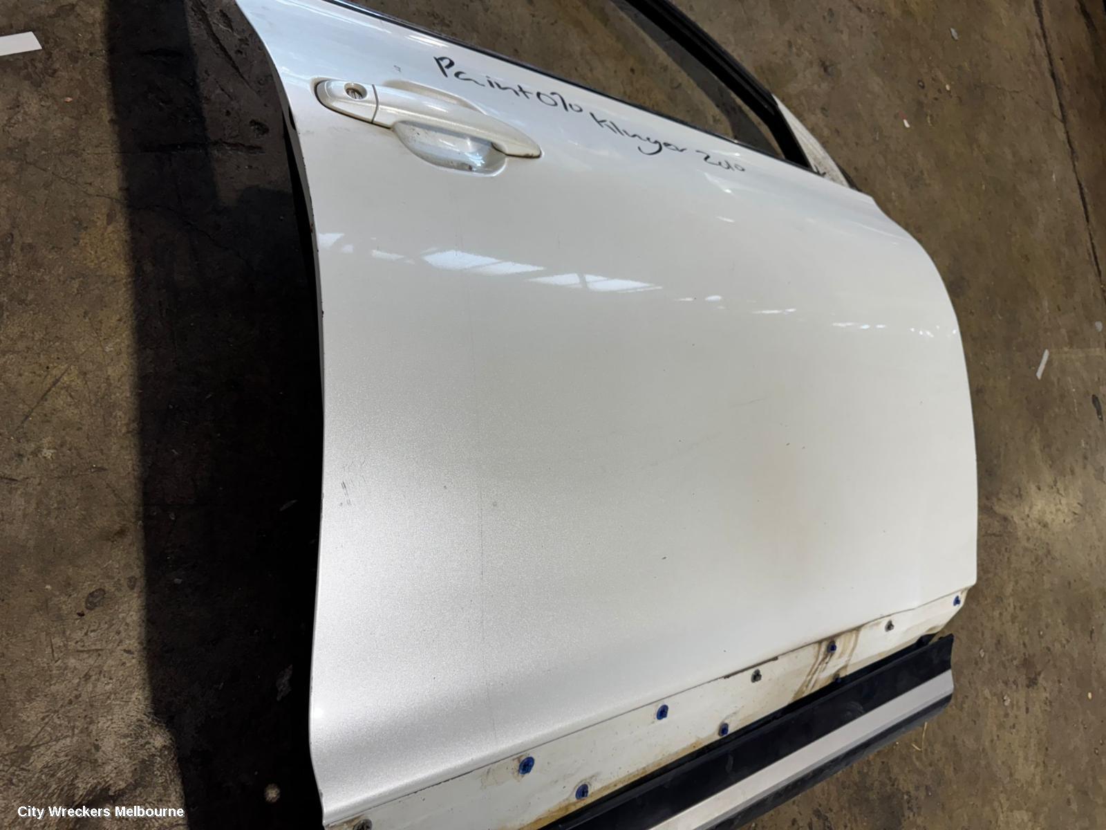 TOYOTA KLUGER RIGHT FRONT DOOR, GSU40-GSU45, 08/2007 - 02/2014 - Image 2