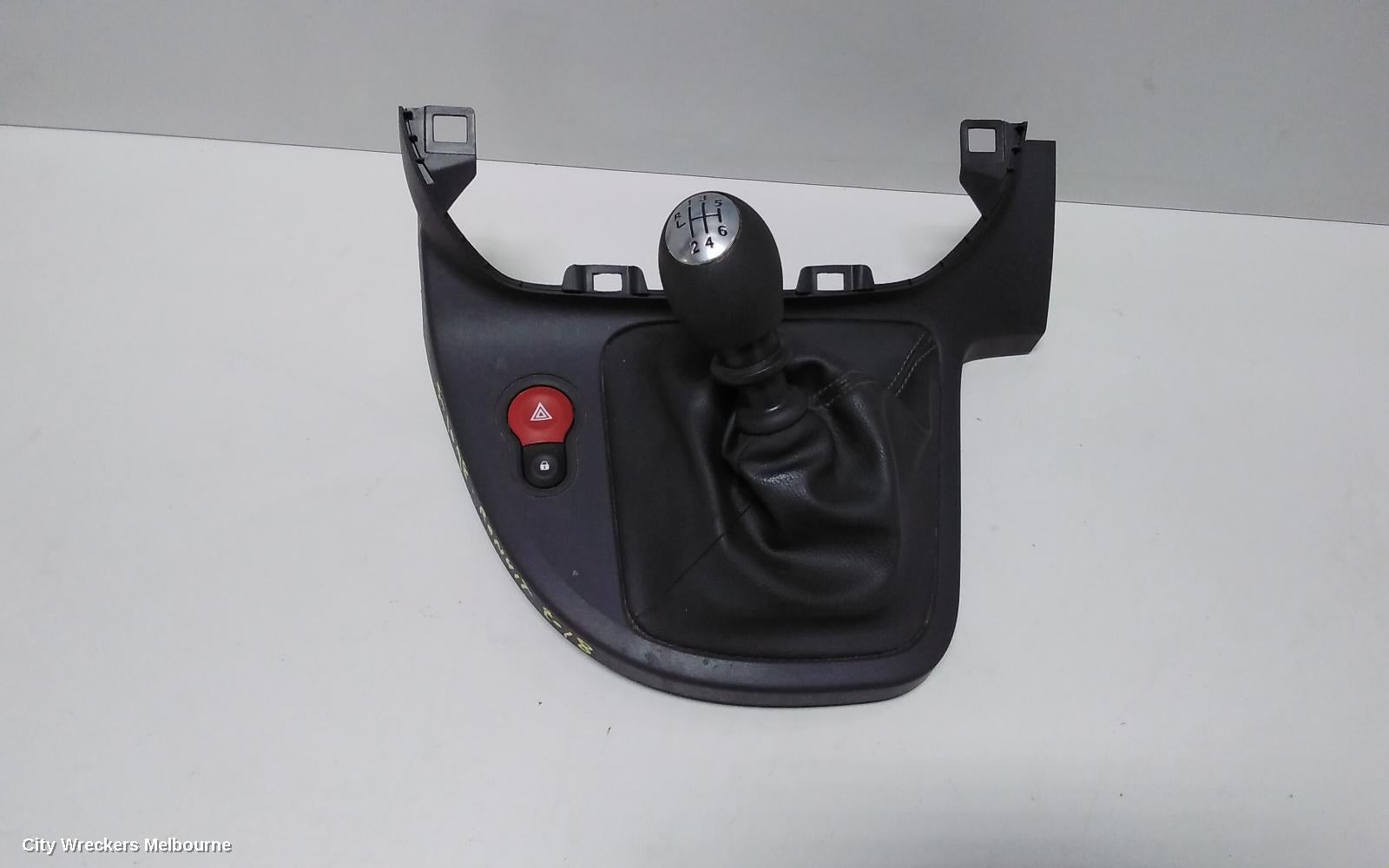 RENAULT KANGOO GEAR STICK/SHIFTER, X61, 10/2010 - 02/2022 - Image 3