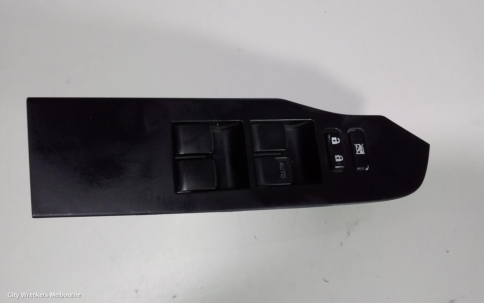 TOYOTA COROLLA PWR DR WIND SWITCH, RH FRONT (MASTER SWITCH), ZRE182R, HATCH, STANDARD, 03/2015 - 06/2018 - Image 1
