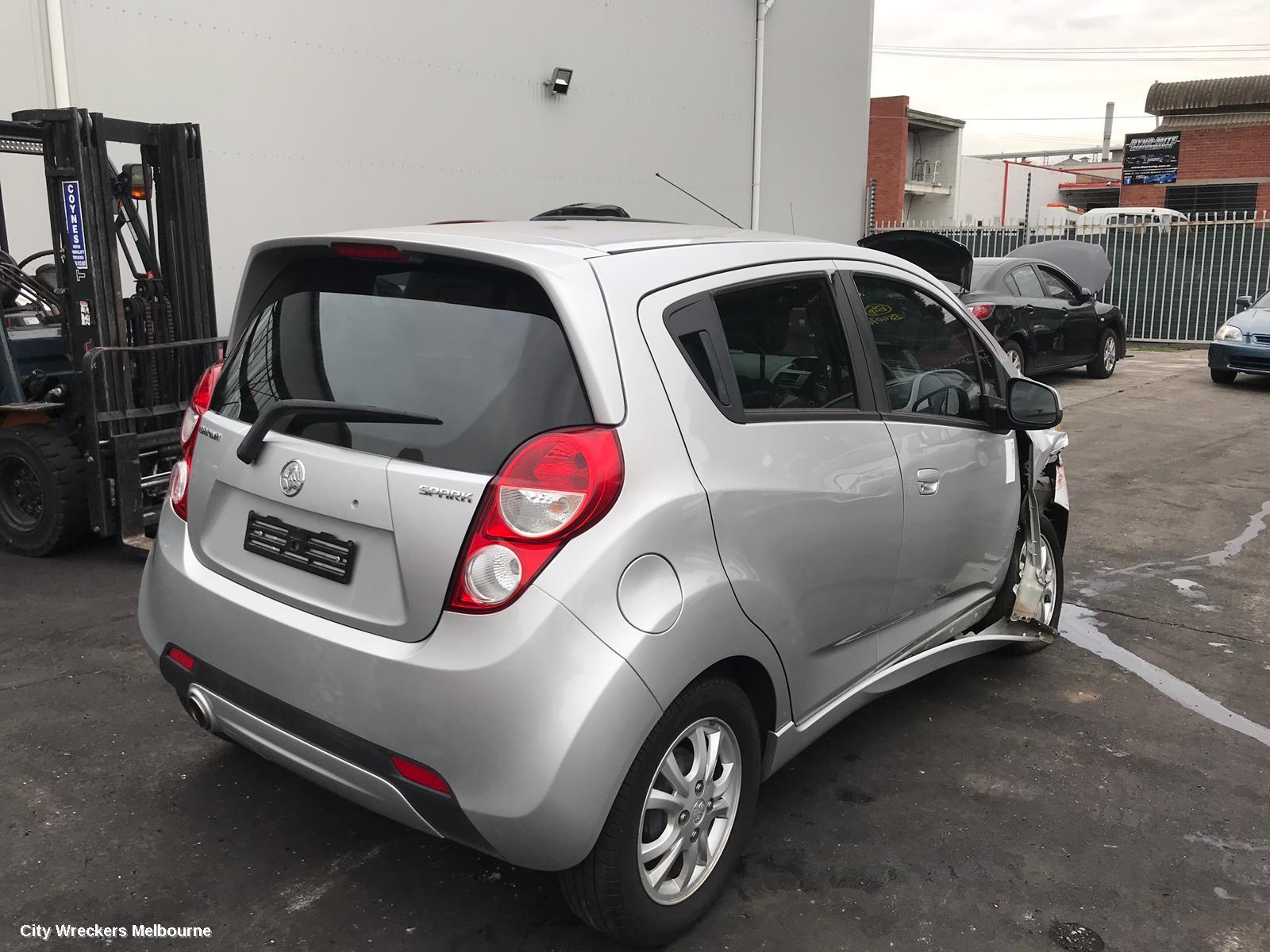 HOLDEN BARINA LEFT INDICATOR/FOG/SIDE, CHROME SURROUND, SPARK, MJ (VIN KL3MF), 10/2010 - 06/2015 - Image 2