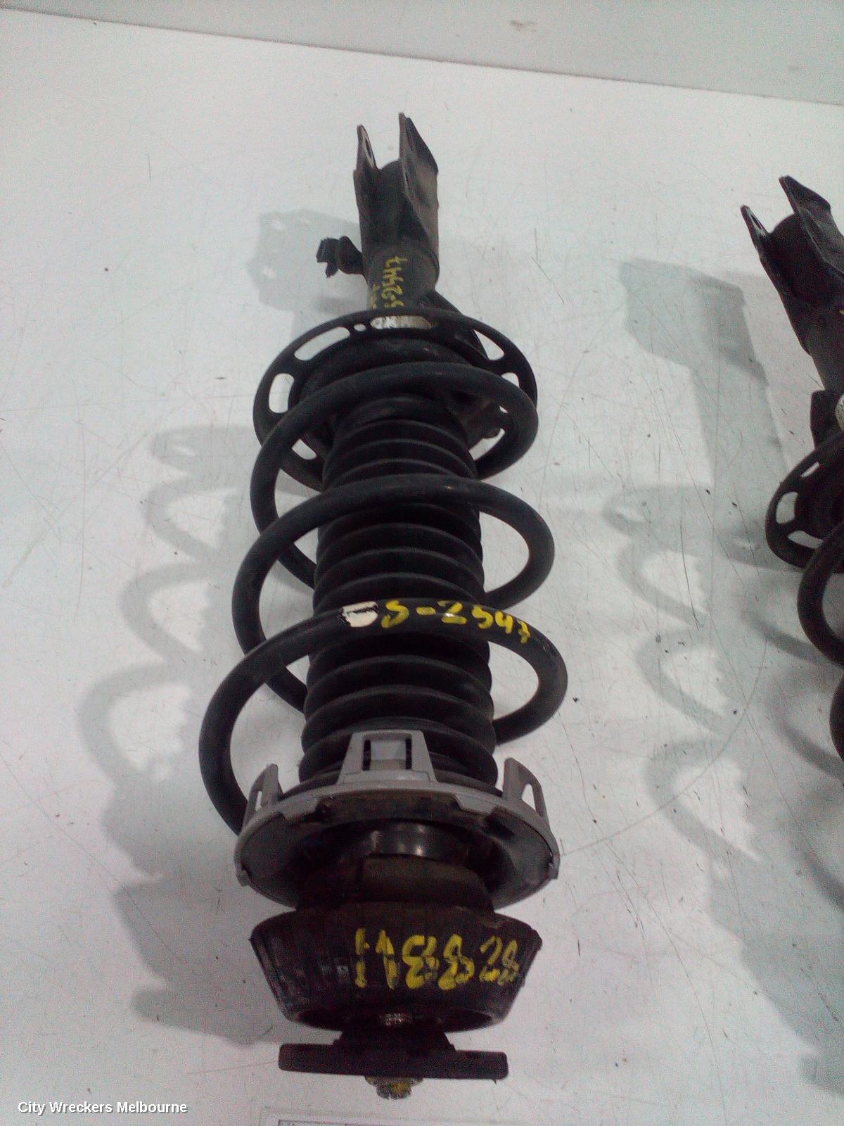 HONDA JAZZ LEFT FRONT STRUT, GD (VIN JHMGD), AUTO T/M TYPE, 10/2002 - 09/2004 - Image 2