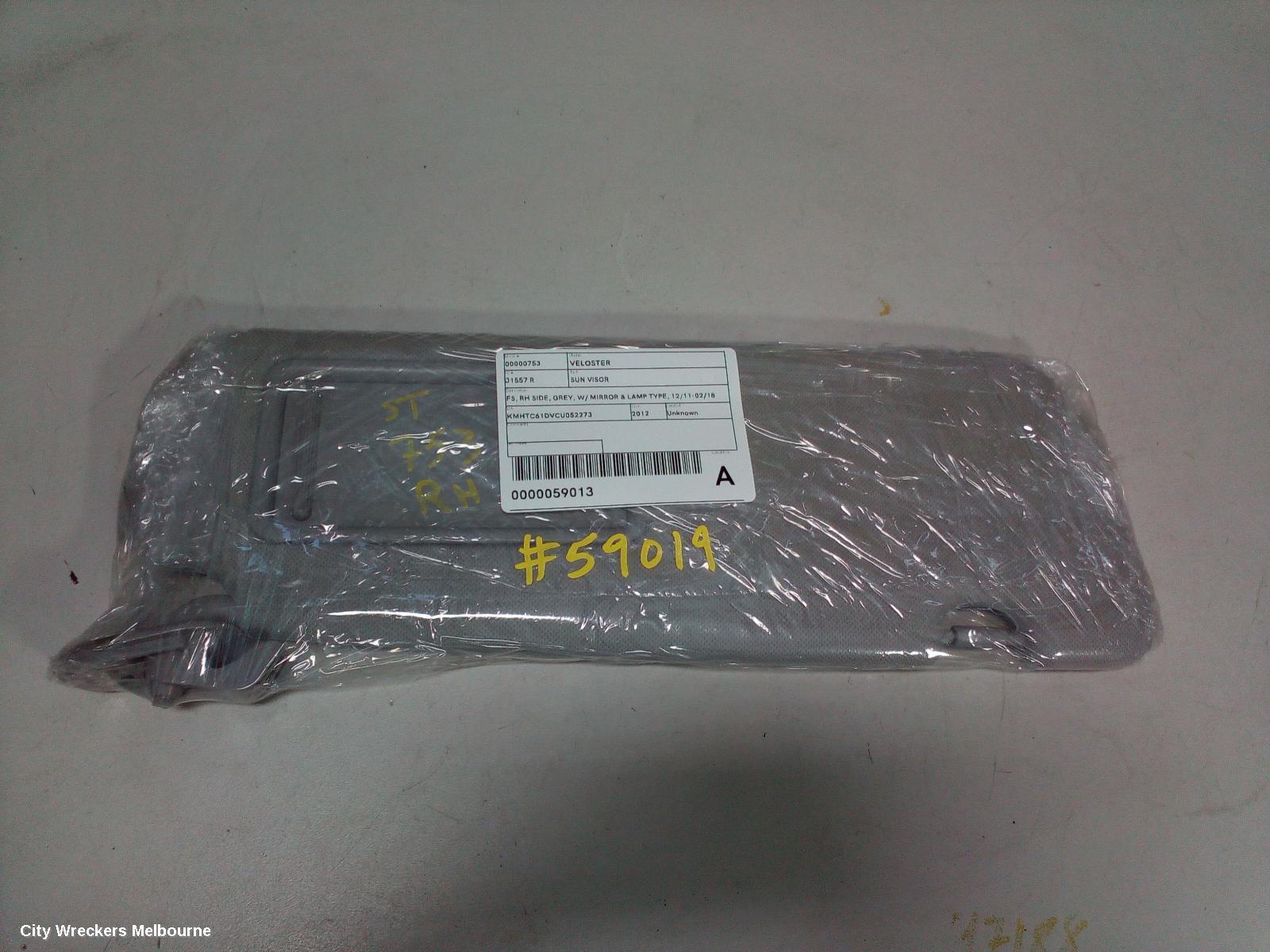 HYUNDAI VELOSTER SUNVISOR, FS, RH SIDE, GREY, W/ MIRROR & LAMP TYPE, 12/2011 - 02/2018 - Image 3
