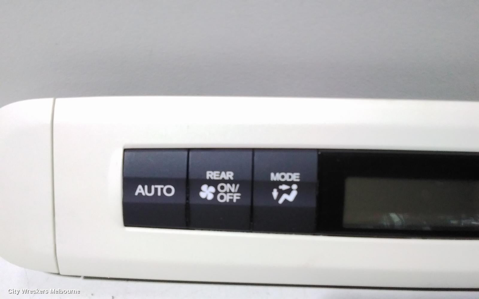 HONDA ODYSSEY HEATER/AC CONTROLS, DUAL ZONE, RC1, 02/2014 - 03/2022 - Image 3