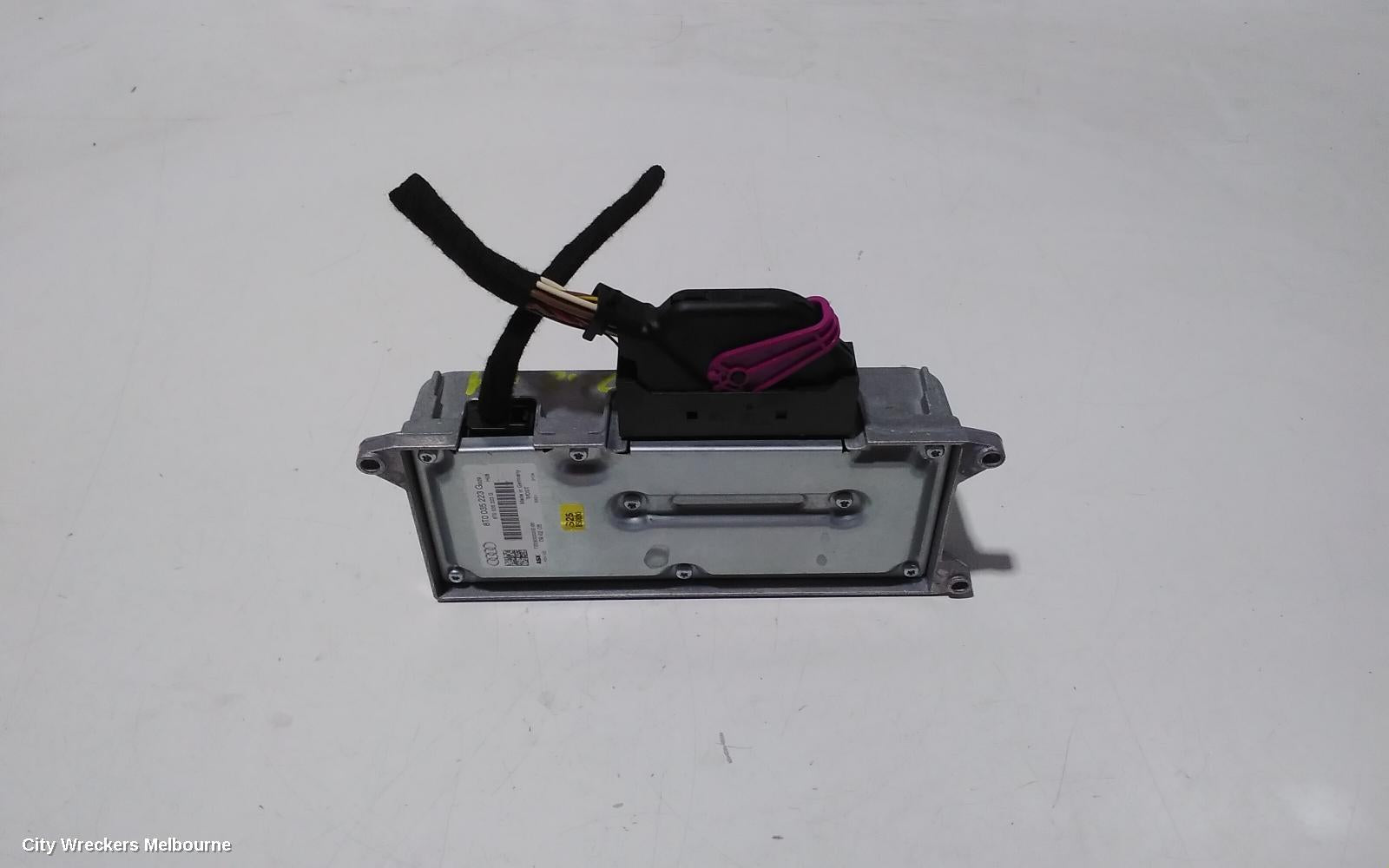 AUDI A4 RADIO/CD/DVD/SAT/TV, AFTERMARKET, B8 8K, 02/2008 - 01/2016 - Image 3