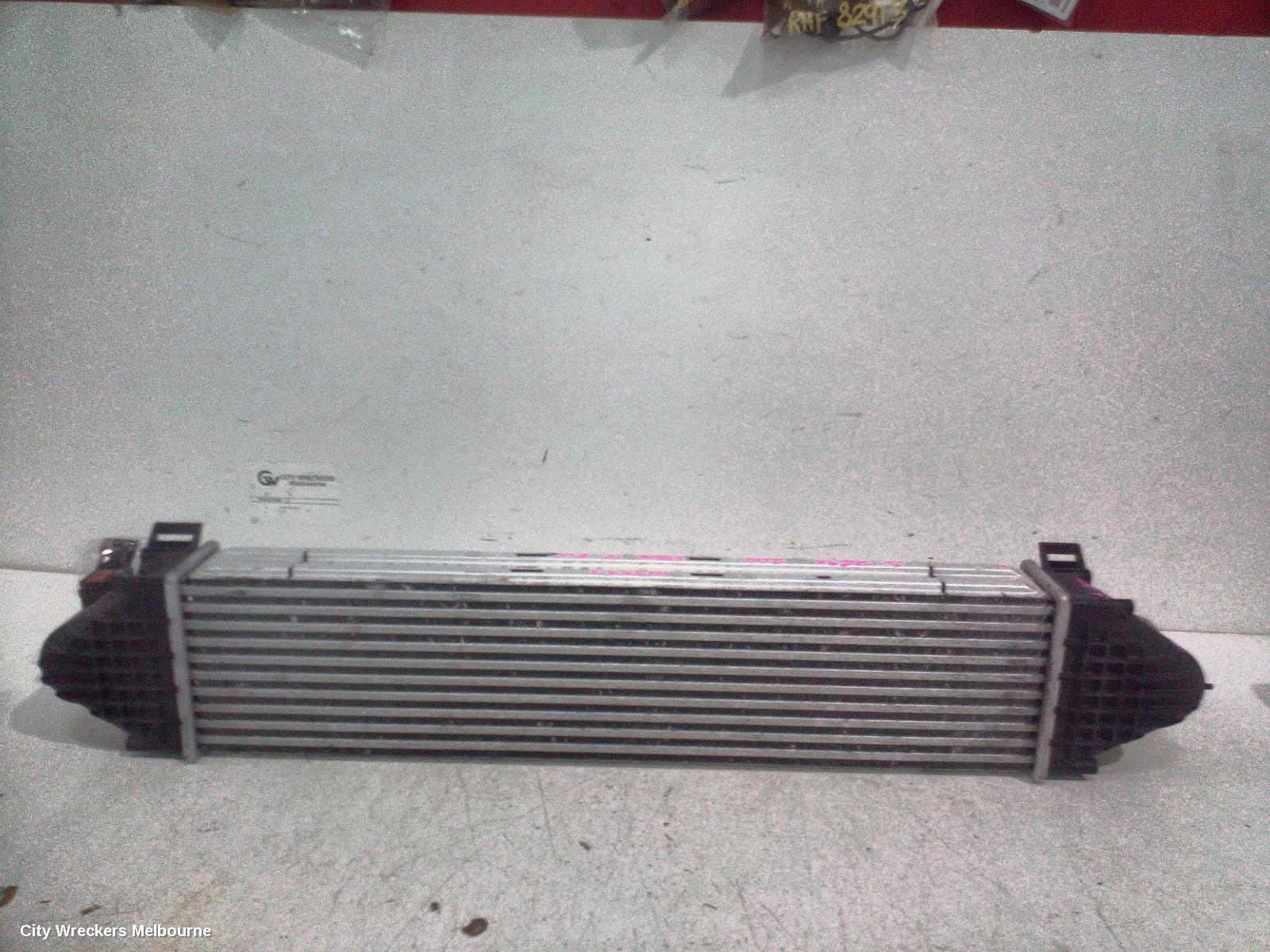 LAND ROVER RANGEROVER EVOQUE INTERCOOLER, DIESEL, 2.2, L538, 11/2011 - 08/2015 - Image 3