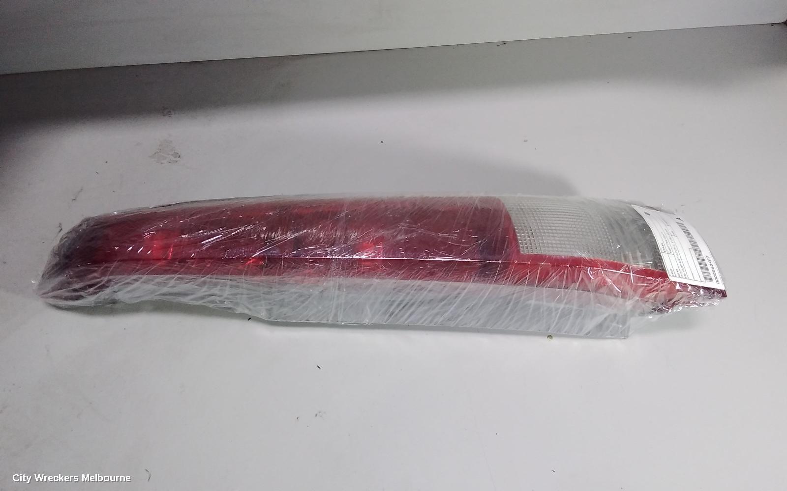 NISSAN XTRAIL RIGHT TAILLIGHT, T30, ST/ST-S/ST-X/TI/TI-L, 11/2003 - 09/2007 - Image 3