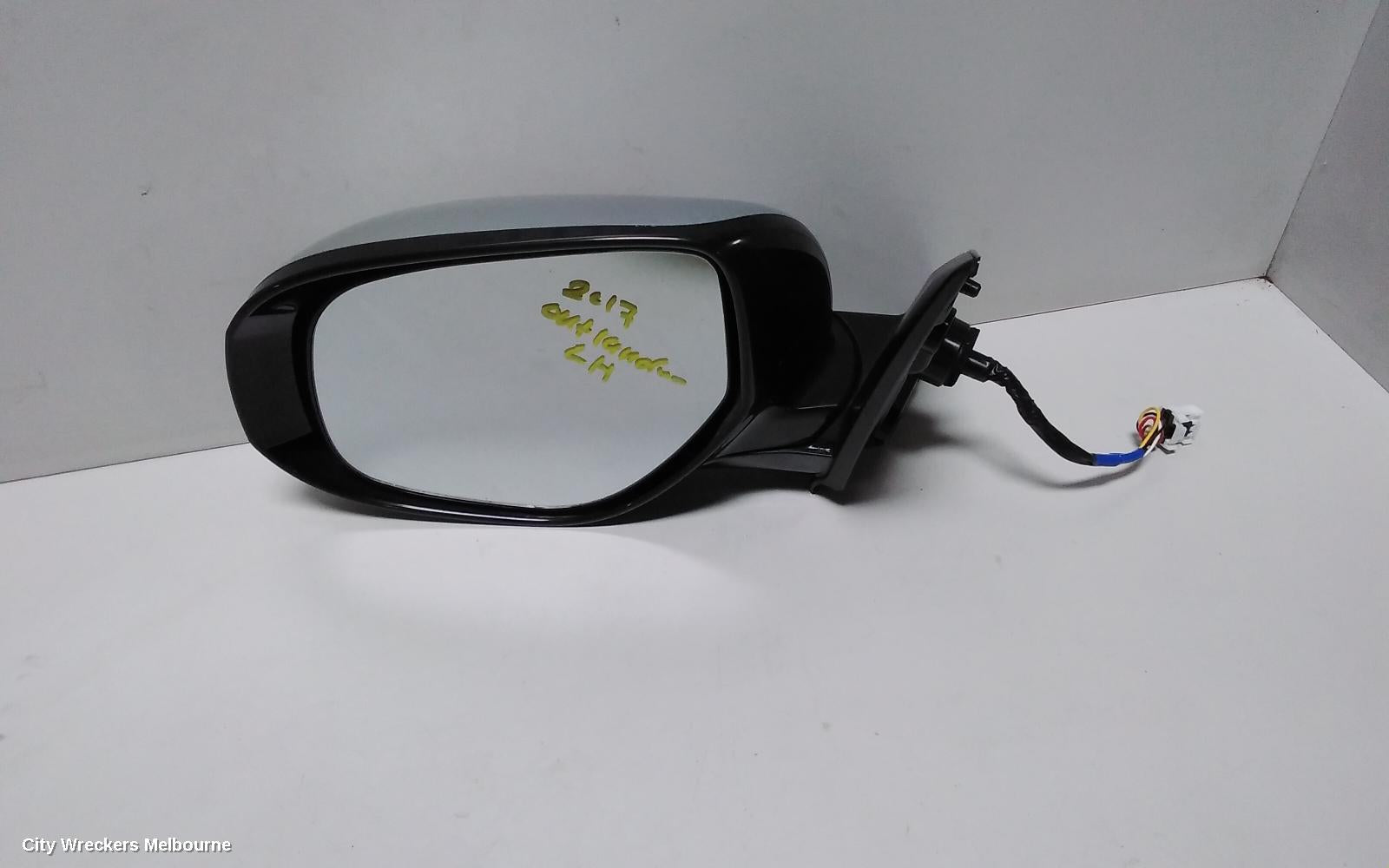 MITSUBISHI OUTLANDER LEFT DOOR MIRROR, ZK-ZL, W/ FLASHER, MANUAL FOLD, NON CAMERA TYPE, 07/2015 ONWARDS - Image 2