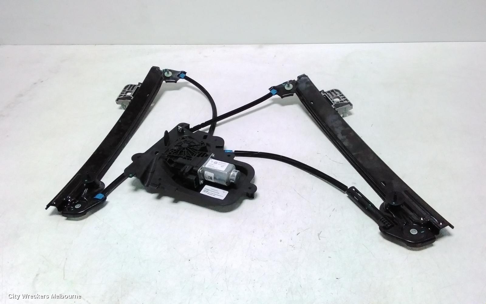 TESLA MODEL 3 LEFT FRONT WINDOW REG/MOTOR, 1ST GEN, 06/2019 ONWARDS - Image 1