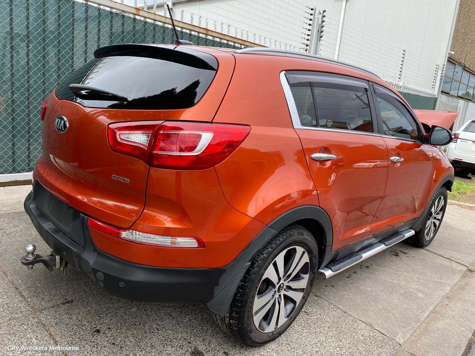KIA SPORTAGE RIGHT REAR DOOR, SL, 05/2010 - 10/2015 - Image 3