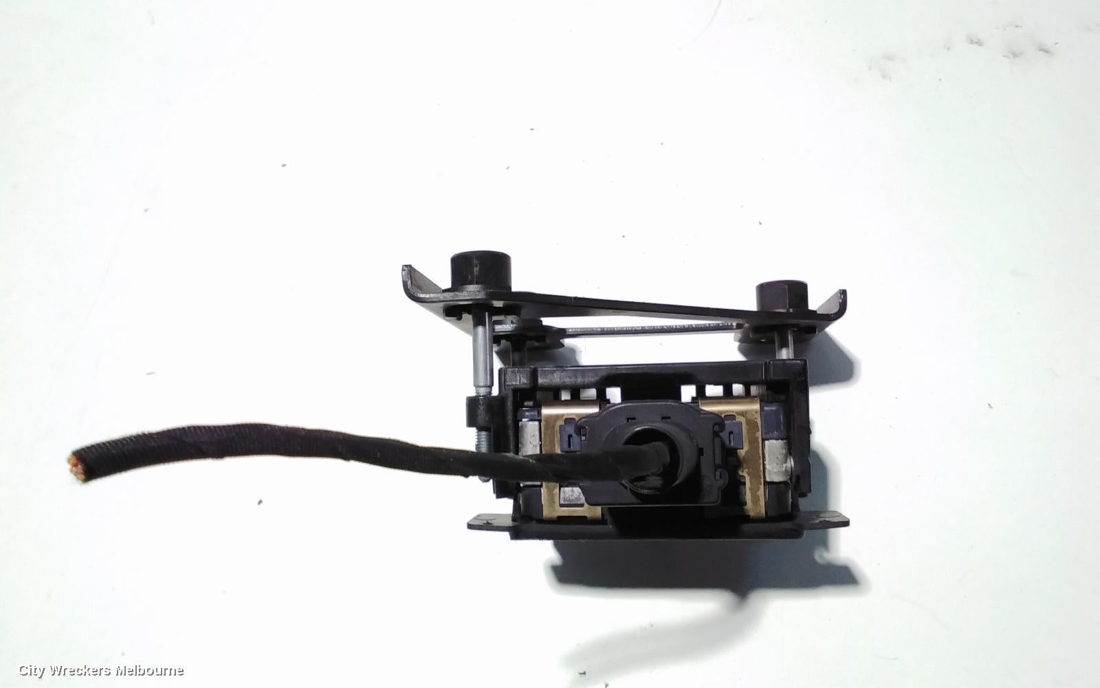 AUDI A3, 8V, 03/2013 - 10/2020, ADAPTIVE CRUZE CONTROL RADAR SENSOR #5Q0907561G: 86929 - Image 3