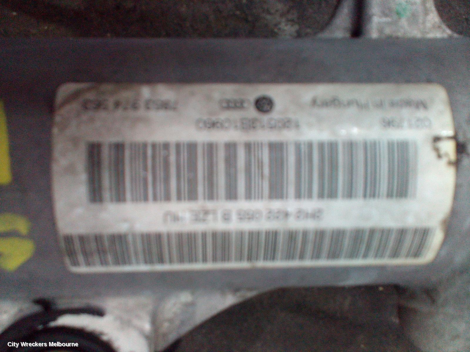 VOLKSWAGEN AMAROK STEERING BOX/RACK, 2H, HYDRAULIC TYPE, 10/2010 - 09/2022 - Image 3