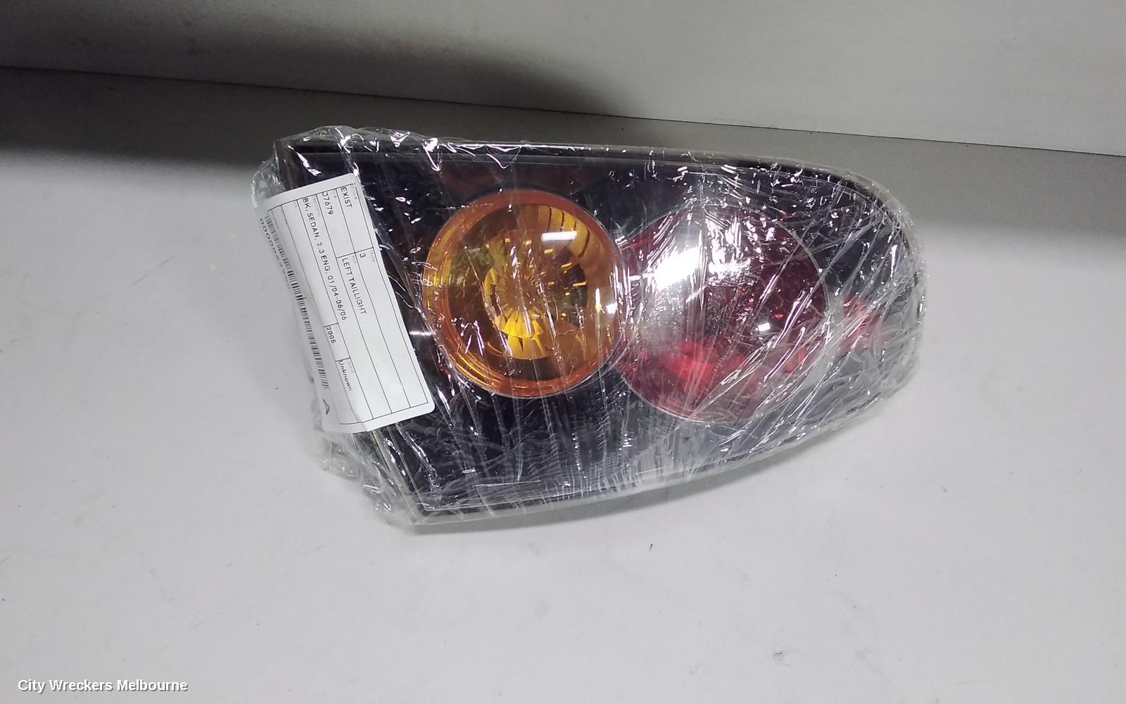 MAZDA 3 LEFT TAILLIGHT, BK, SEDAN, 2.3 ENG, 01/2004 - 06/2006 - Image 1