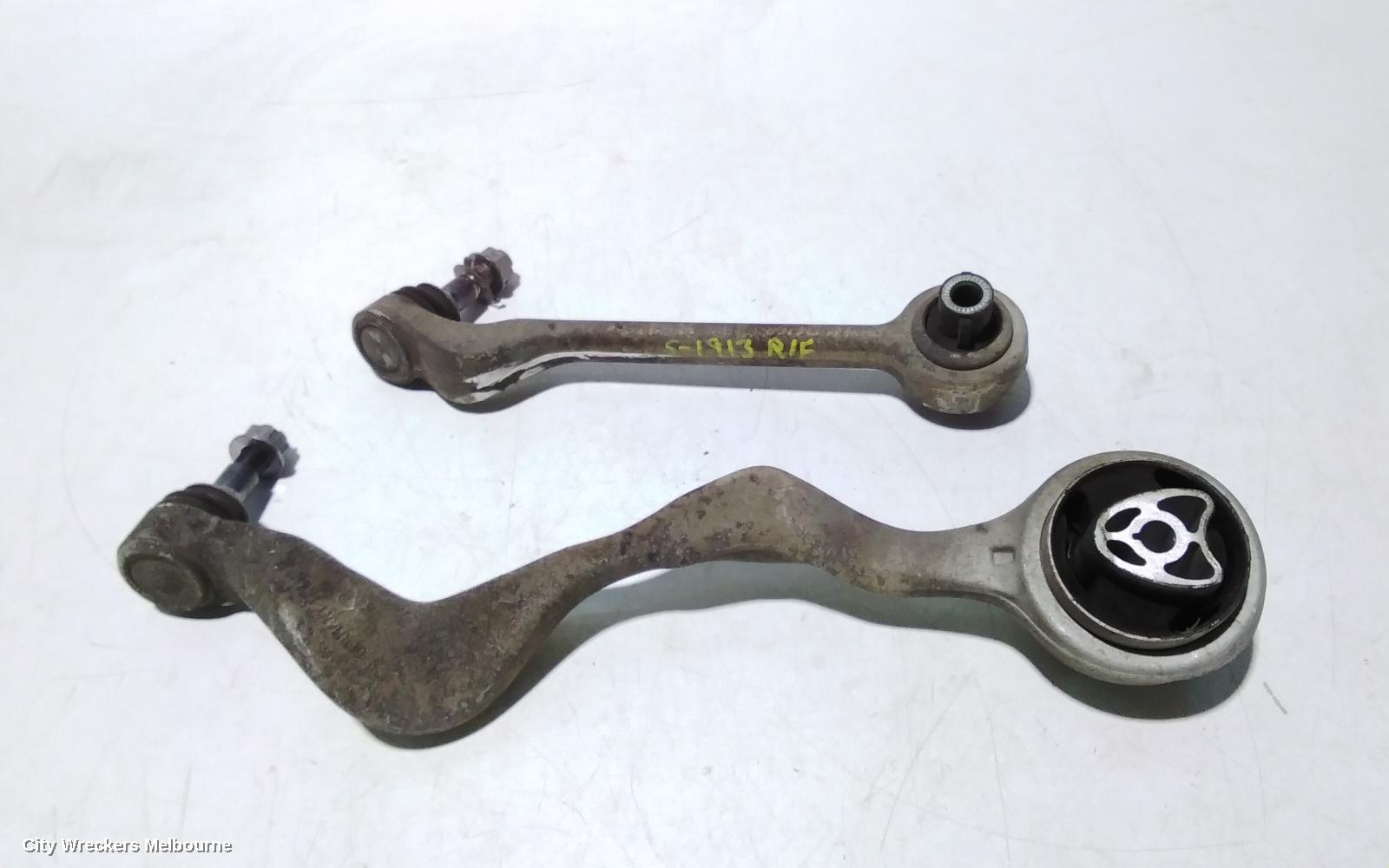BMW 3 SERIES RIGHT FRONT LOWER CONTROL ARM, FRONT (CURVED), RWD, E90/E91/E92/E93, 03/2005 - 09/2013 - Image 2