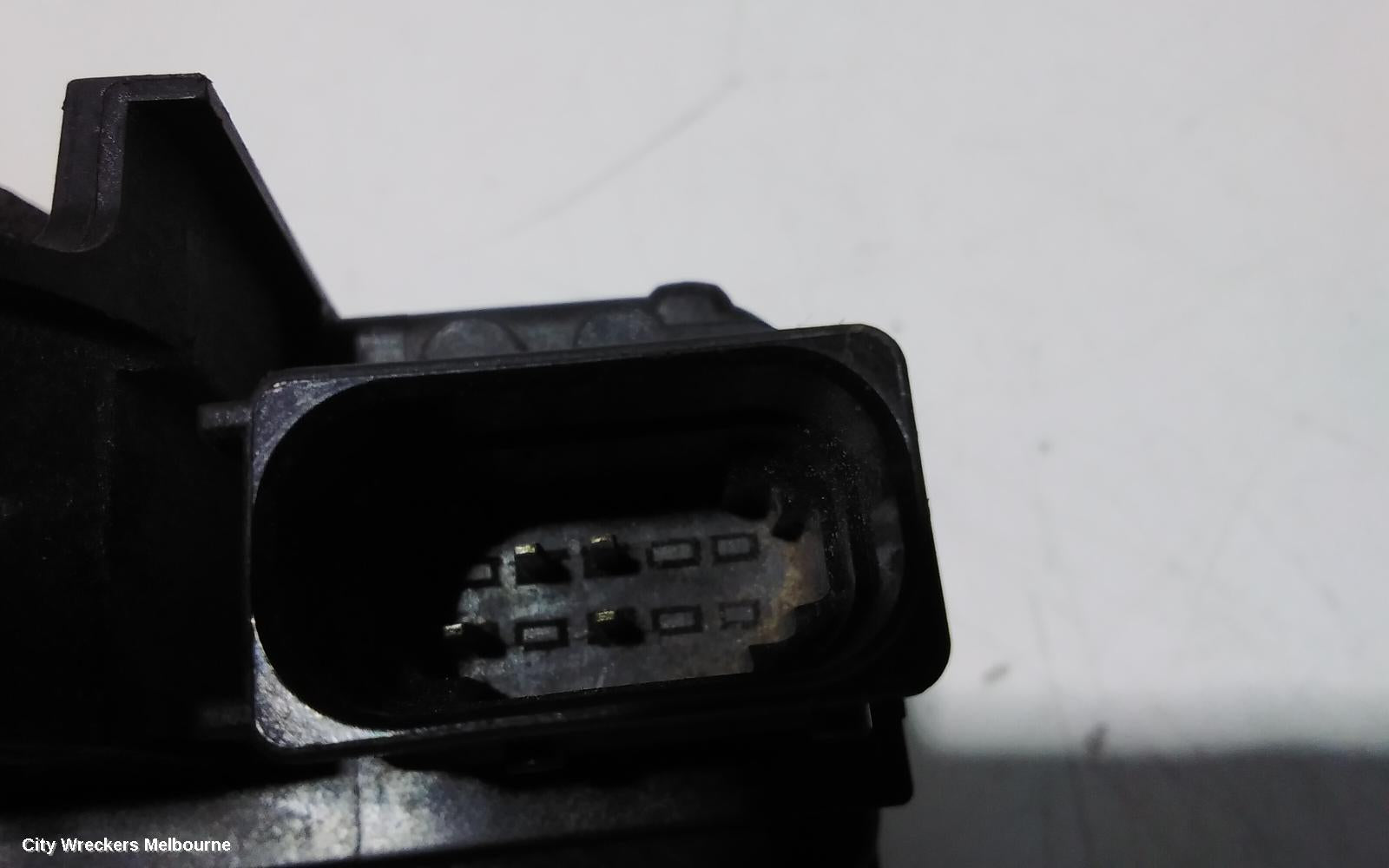 HOLDEN COMMODORE DOOR/BOOT/GATE LOCK, LEFT FRONT DOOR LOCK, VF, 05/2013 - 12/2017 - Image 3