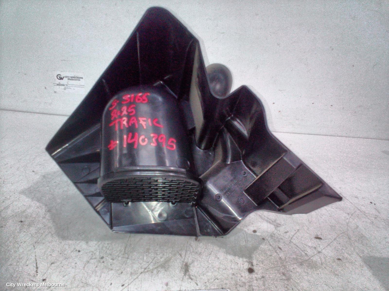RENAULT TRAFIC AIR CLEANER/BOX, AIR CLEANER, X82, 2.0, DIESEL, 01/2015 ONWARDS - Image 2