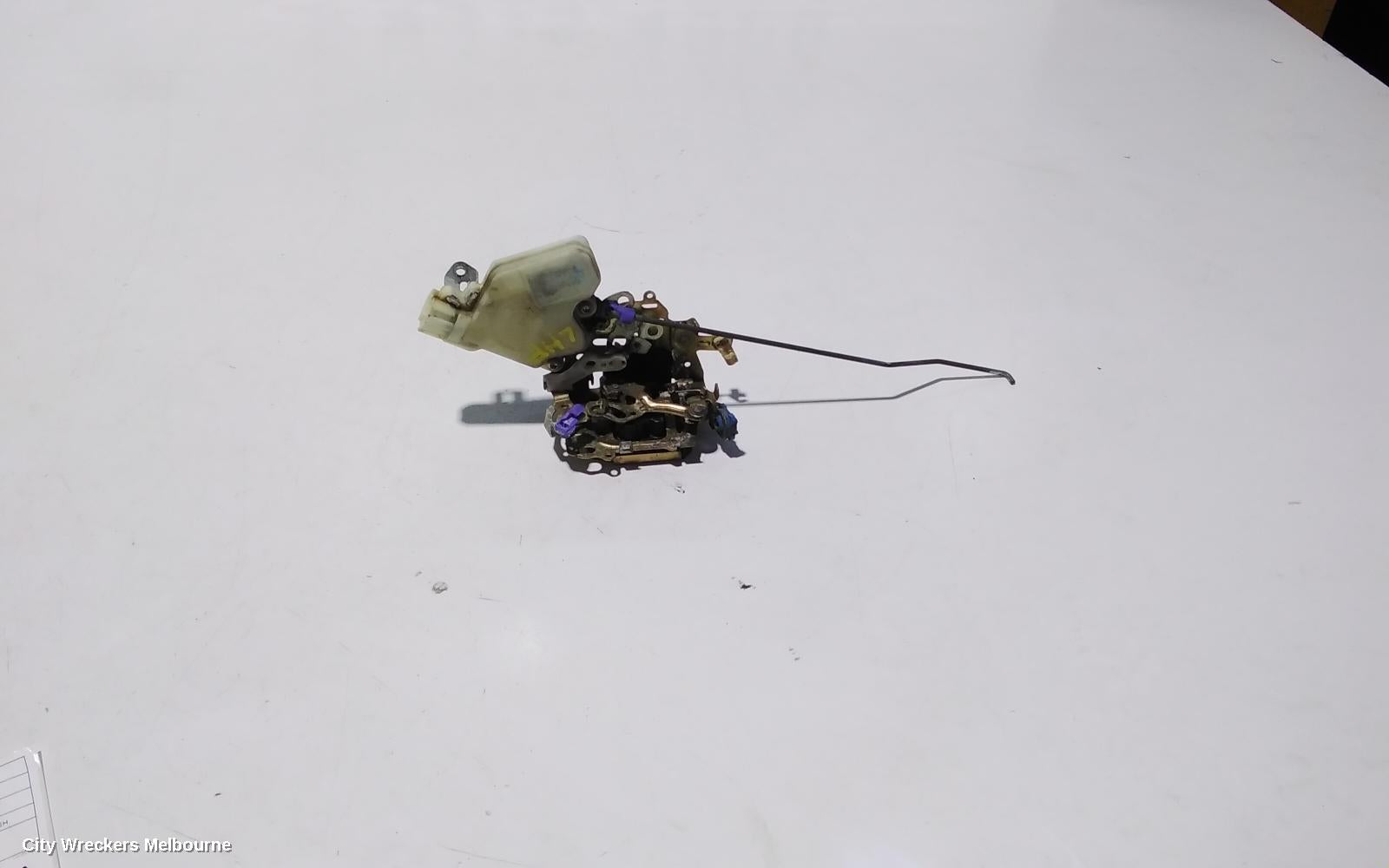 NISSAN XTRAIL DOOR/BOOT/GATE LOCK, LEFT FRONT DOOR LOCK, T30, 10/2001 - 09/2007 - Image 2