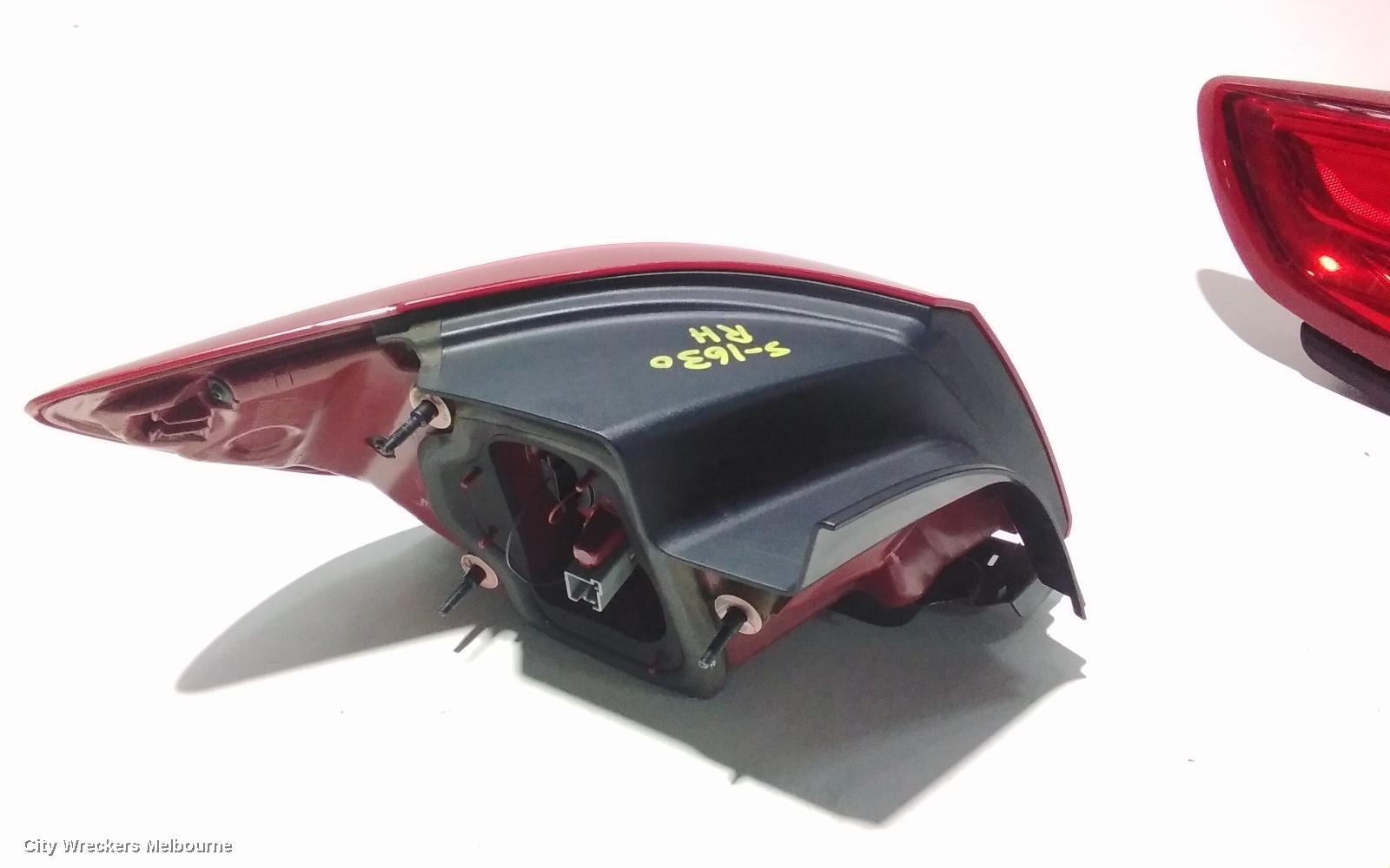 HOLDEN COMMODORE RIGHT TAILLIGHT, VF, SEDAN, CLEAR TYPE, EVOKE/SV6/SS/INTERNATIONAL, 05/2013 - 12/2017 - Image 3