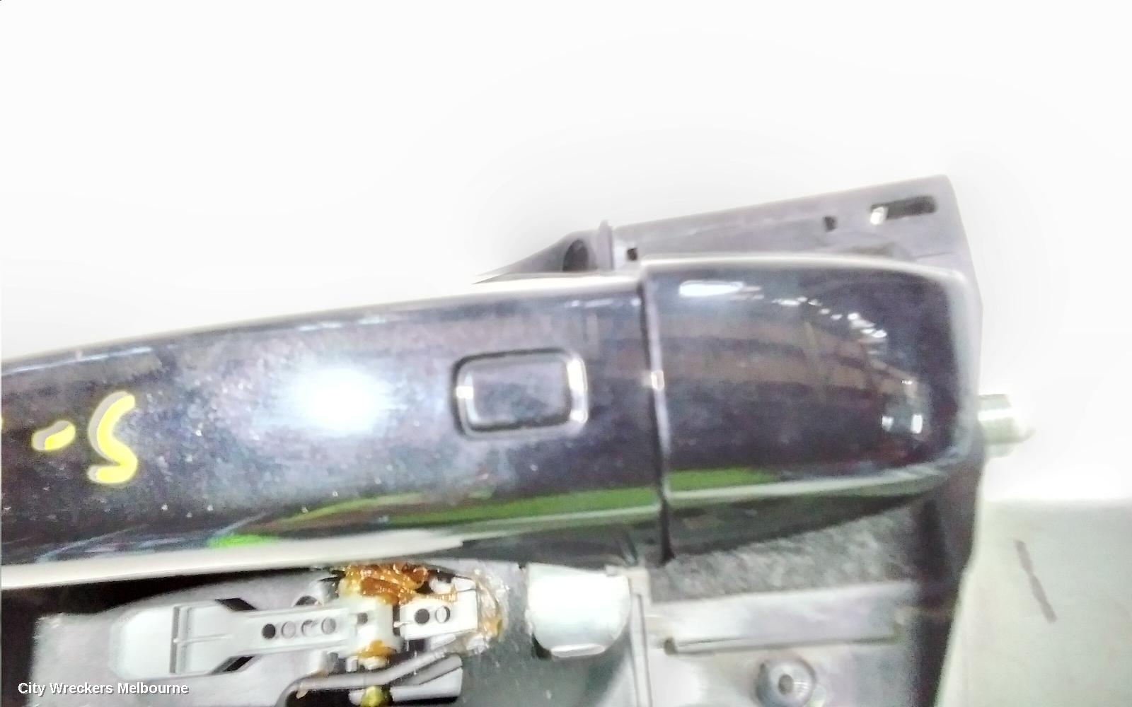 AUDI Q7 DOOR HANDLE, 4M, LH FRONT, OUTER, 07/2015 ONWARDS - Image 3