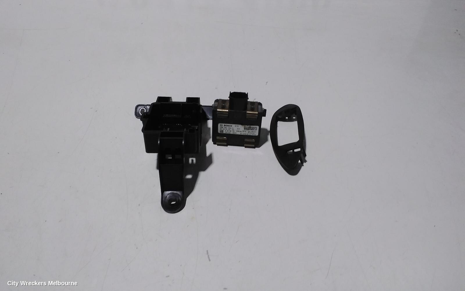 VOLKSWAGEN TIGUAN ECU, PARK STEERING ASSIST CONTROL MODULE, 5NA, 06/2016 ONWARDS - Image 3