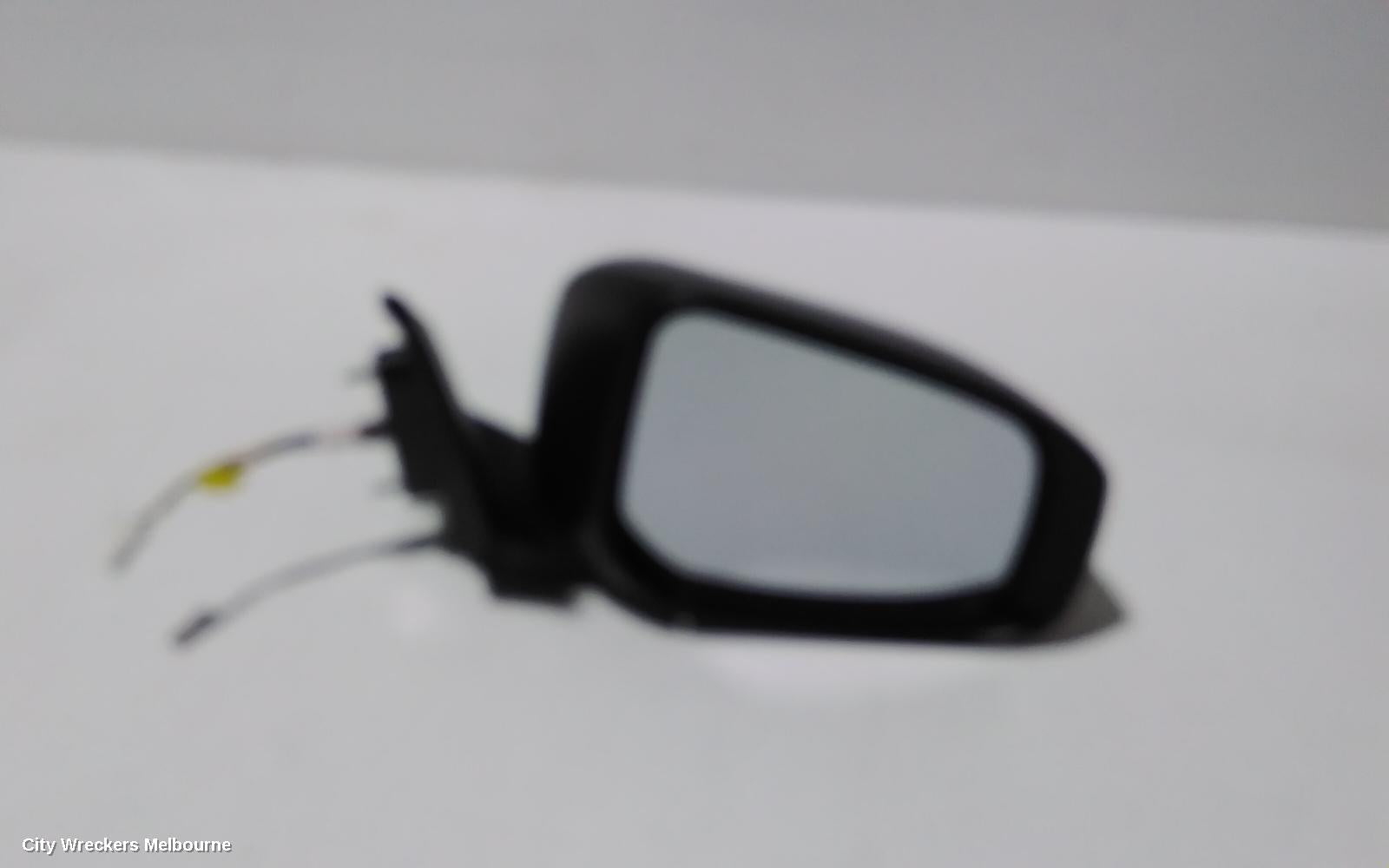 MITSUBISHI LANCER RIGHT DOOR MIRROR, CJ-CF, W/ INDICATOR, MANUAL FOLDING TYPE, 07/2014 - 12/2017 - Image 1