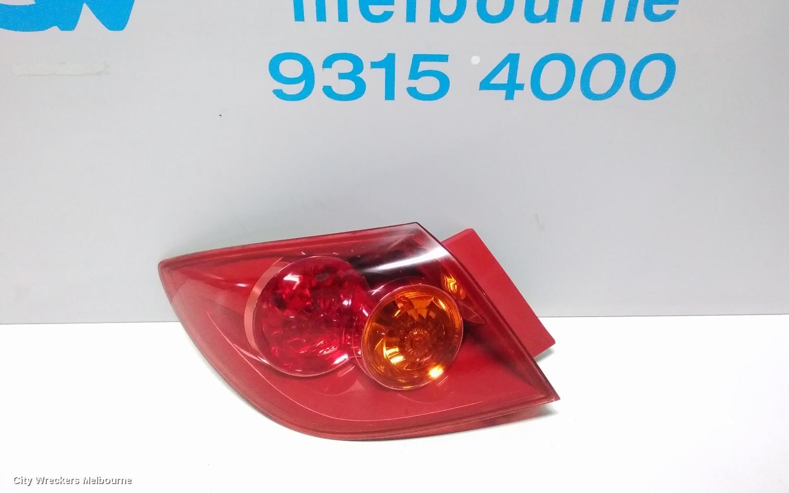 MAZDA 3 LEFT TAILLIGHT, BK, HATCH, 2.0 ENG, LENS# 2912, 10/2003 - 06/2006 - Image 2