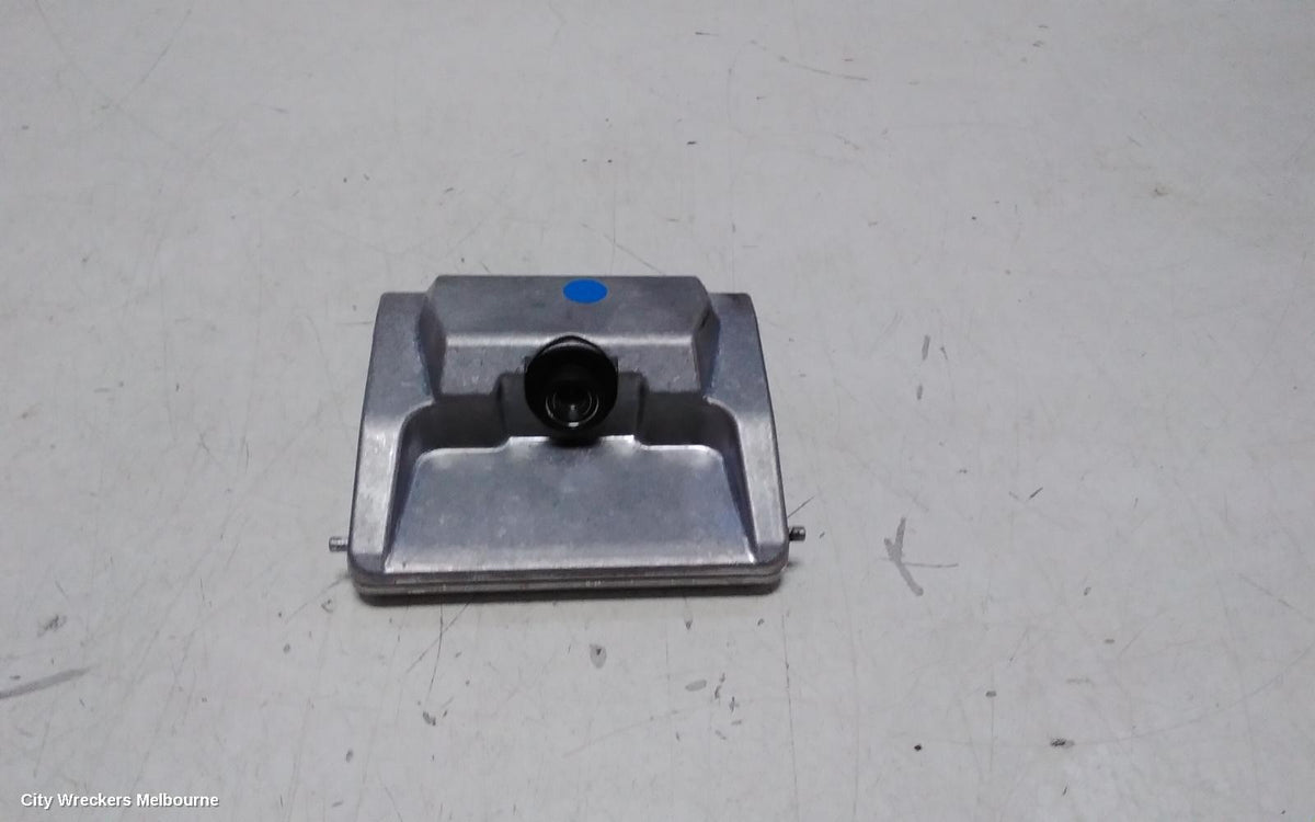 KIA SORENTO REVERSE CAMERA, MQ4, FRONT CAMERA (WINDSHIELD MOUNTED), 02/2020 ONWARDS - Image 1