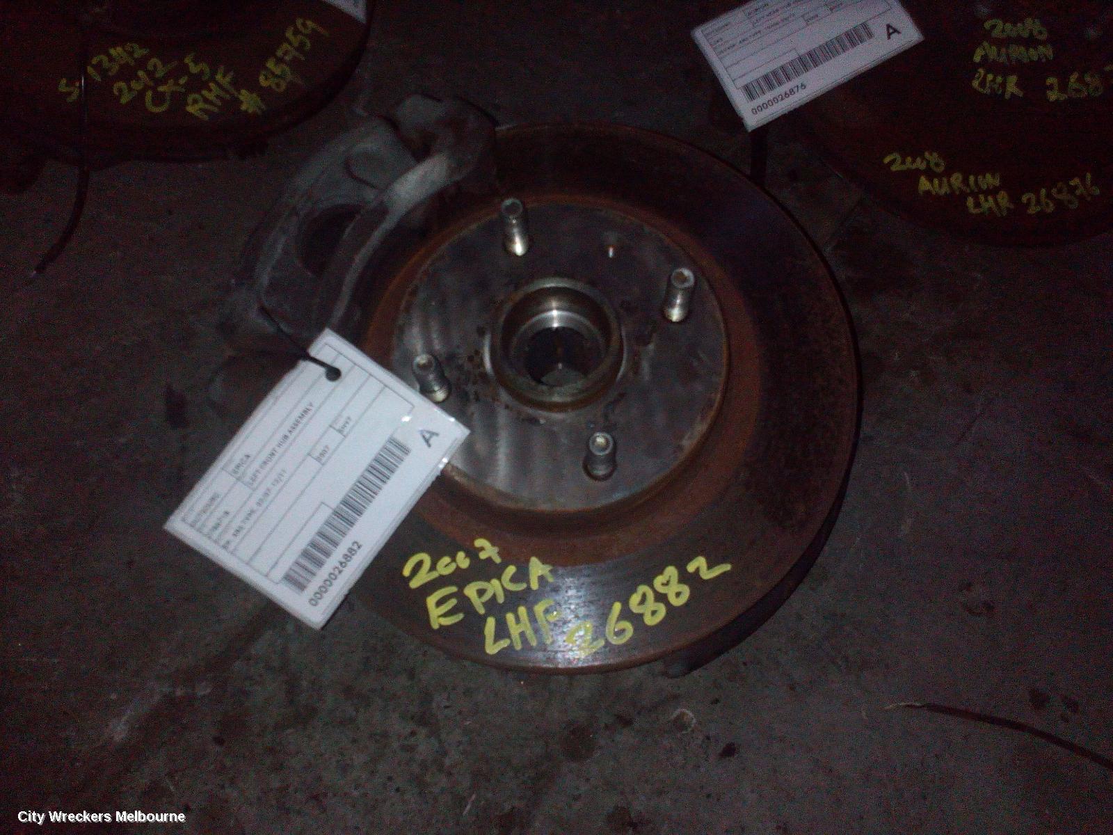 HOLDEN EPICA LEFT FRONT HUB ASSEMBLY, EP, NON ABS TYPE, 02/2007 - 12/2011 - Image 1