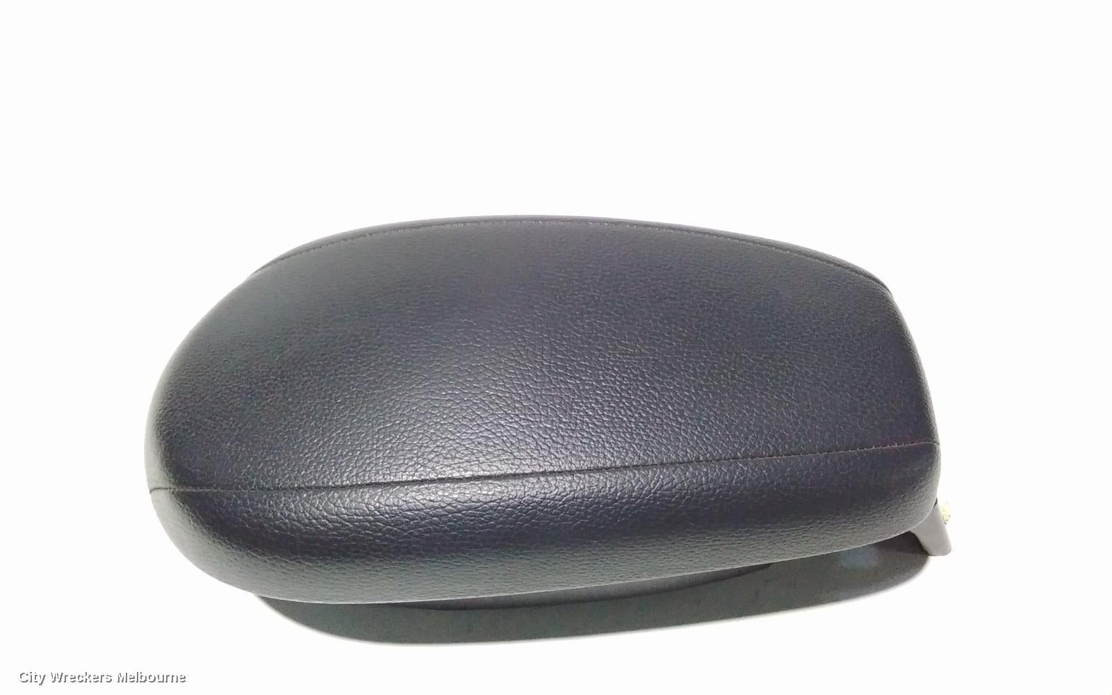 HYUNDAI VELOSTER CONSOLE, FS, 02/2012 - 02/2018 - Image 2