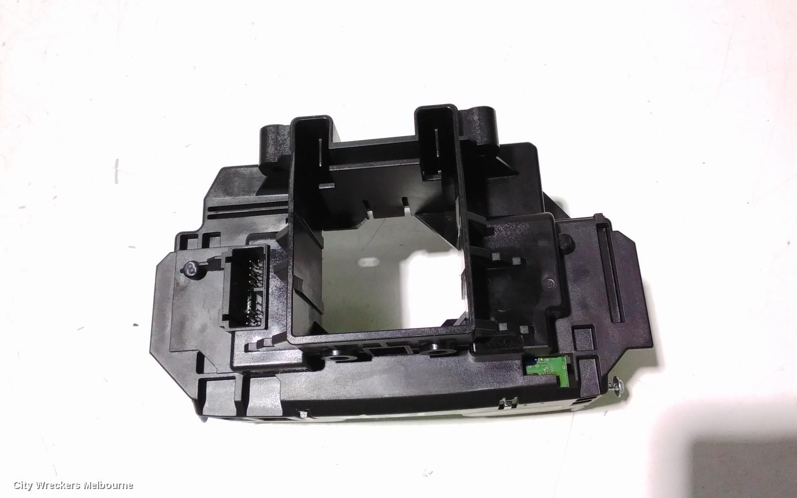 LAND ROVER RANGEROVER EVOQUE COMBINATION SWITCH, COMBINATION SWITCH ASSY, L538, 11/2011 - 01/2019 - Image 3