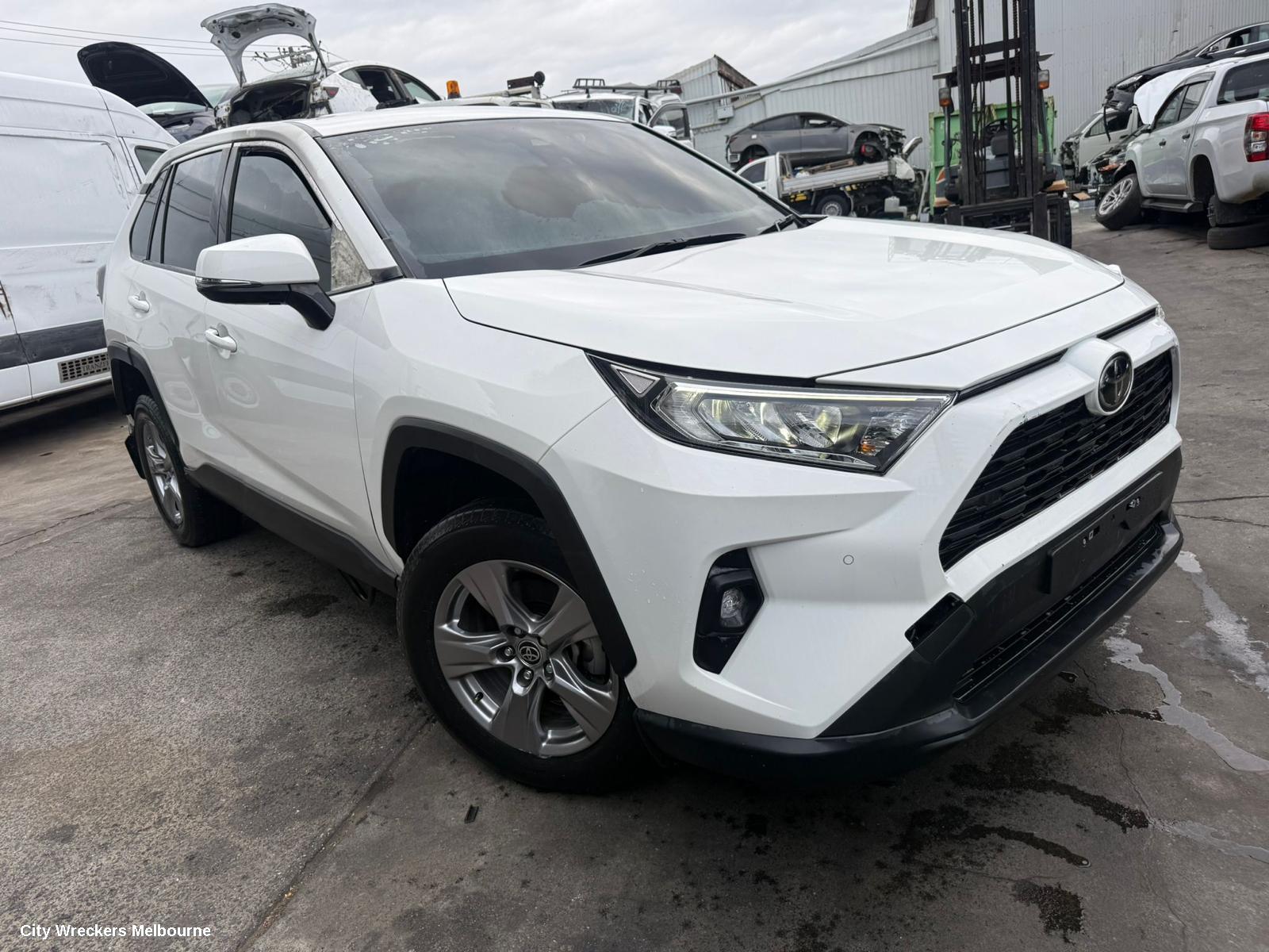 TOYOTA RAV4 RIGHT FRONT DOOR, XA50, 11/2018 - 12/2025 - Image 2
