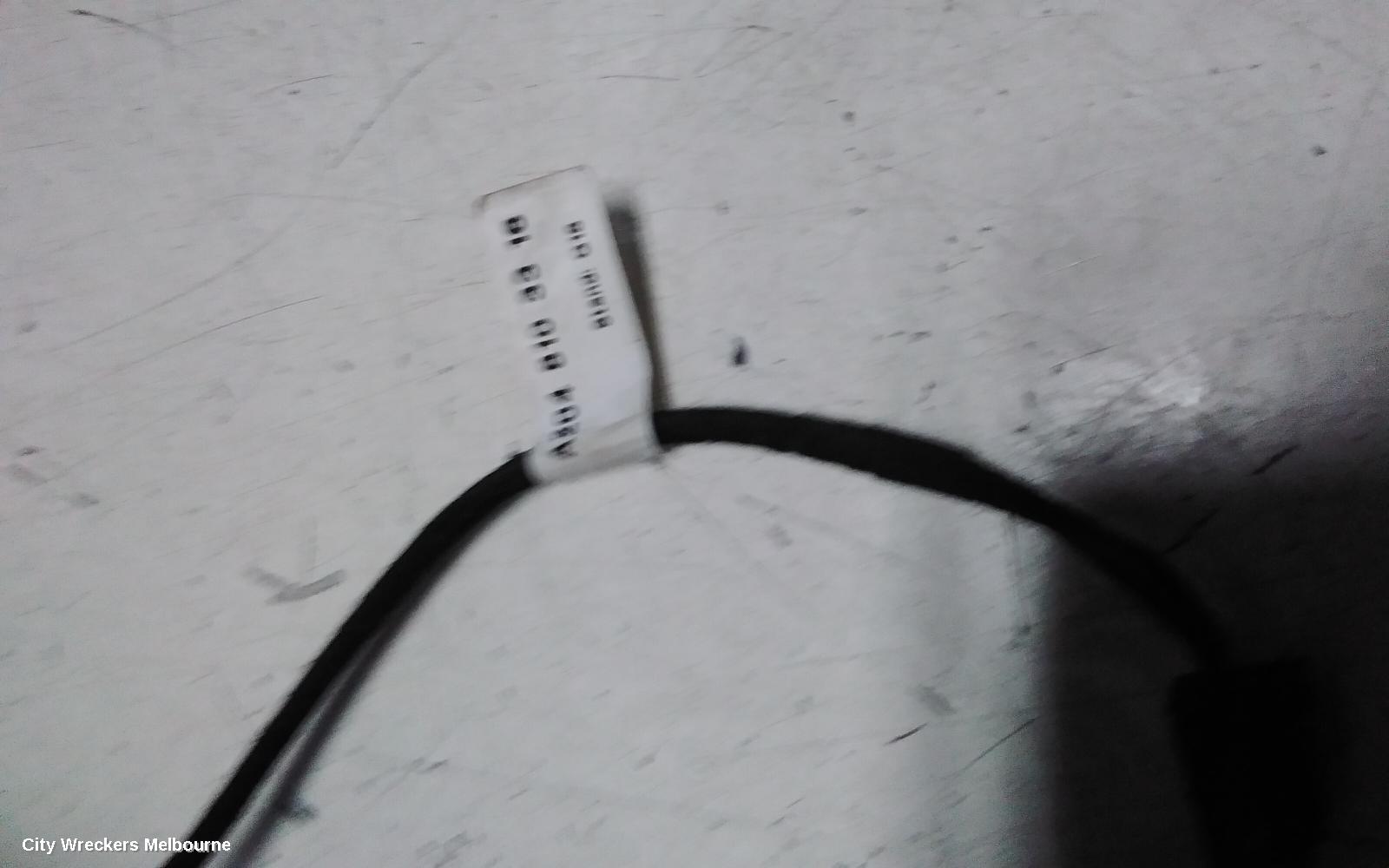 MERCEDES C CLASS LEFT DOOR MIRROR, C204, MANUAL FOLD, NON AUTO DIM, NON  BLIND SPOT, NON MEMORY, 05/2011 - 04/2015 - Image 3