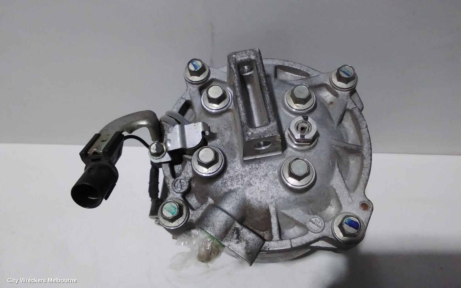 MITSUBISHI OUTLANDER A/C COMPRESSOR, ZK-ZL, 2.0/2.4, PETROL, QS90 TYPE, 01/2015 ONWARDS - Image 2