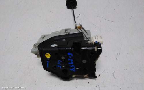 AUDI A5 DOOR/BOOT/GATE LOCK, LEFT FRONT DOOR LOCK, 8T, DUAL ROW (7 PIN), P/N 8J2837015A, 10/2007 - 11/2009 - Image 2