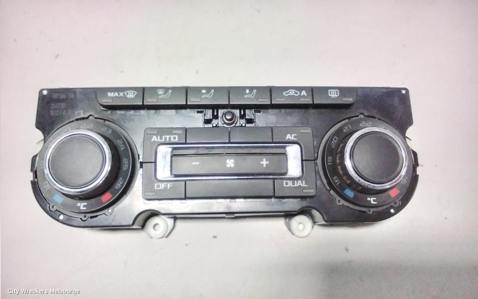 SKODA OCTAVIA HEATER/AC CONTROLS, DUAL ZONE CLIMATE CONTROL, 1Z, NON HEATED SEAT TYPE, 03/2009 - 10/2013 - Image 3