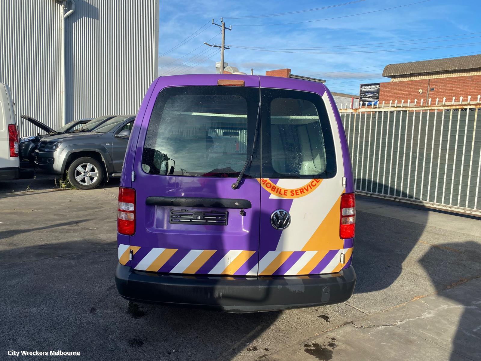 VOLKSWAGEN CADDY LEFT FRONT DOOR, 2K, 12/2004 - 06/2015 - Image 1