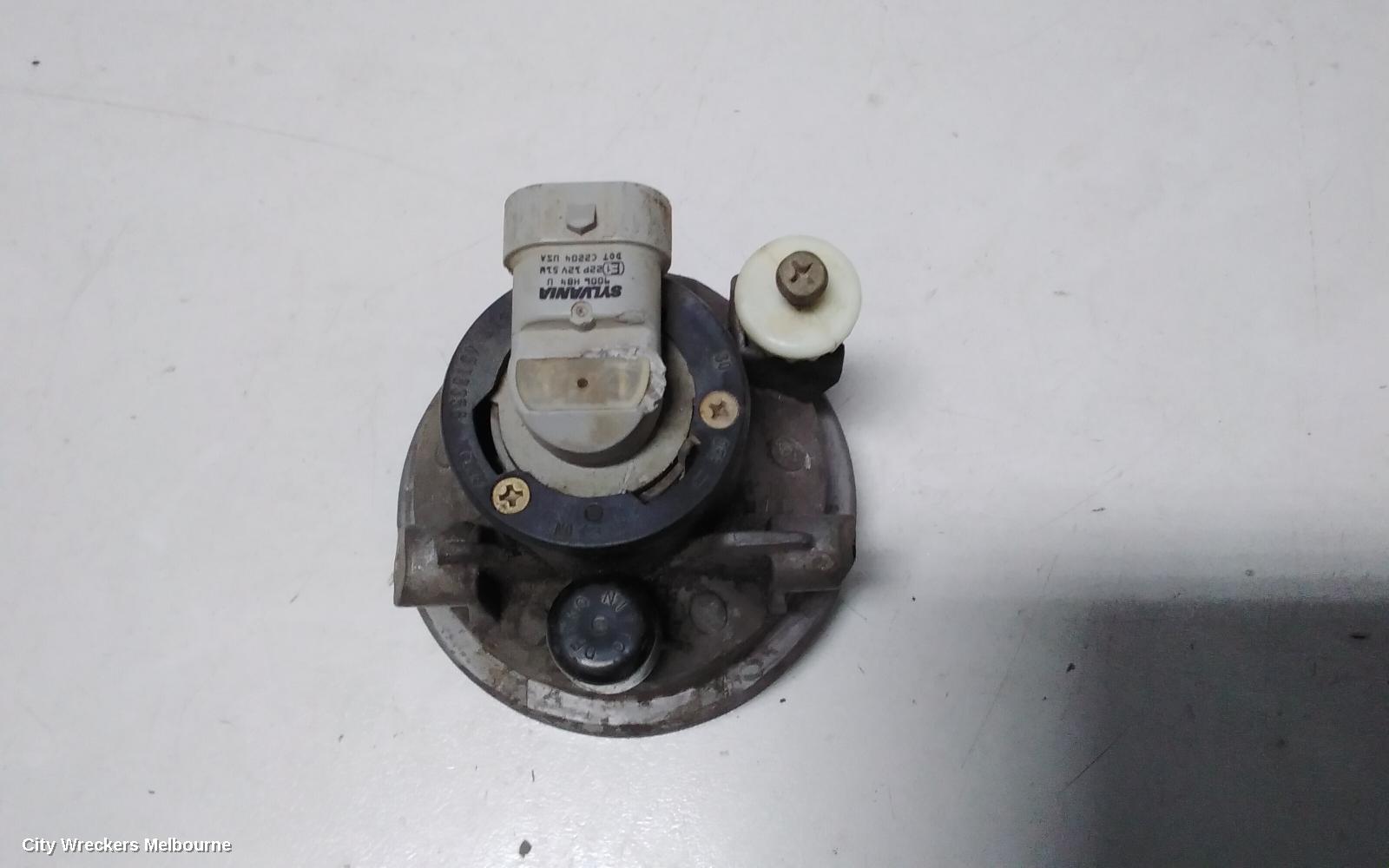 TOYOTA KLUGER LEFT INDICATOR/FOG/SIDE, BUMPER FOGLAMP, MCU28R, 01/2001 - 04/2007 - Image 3