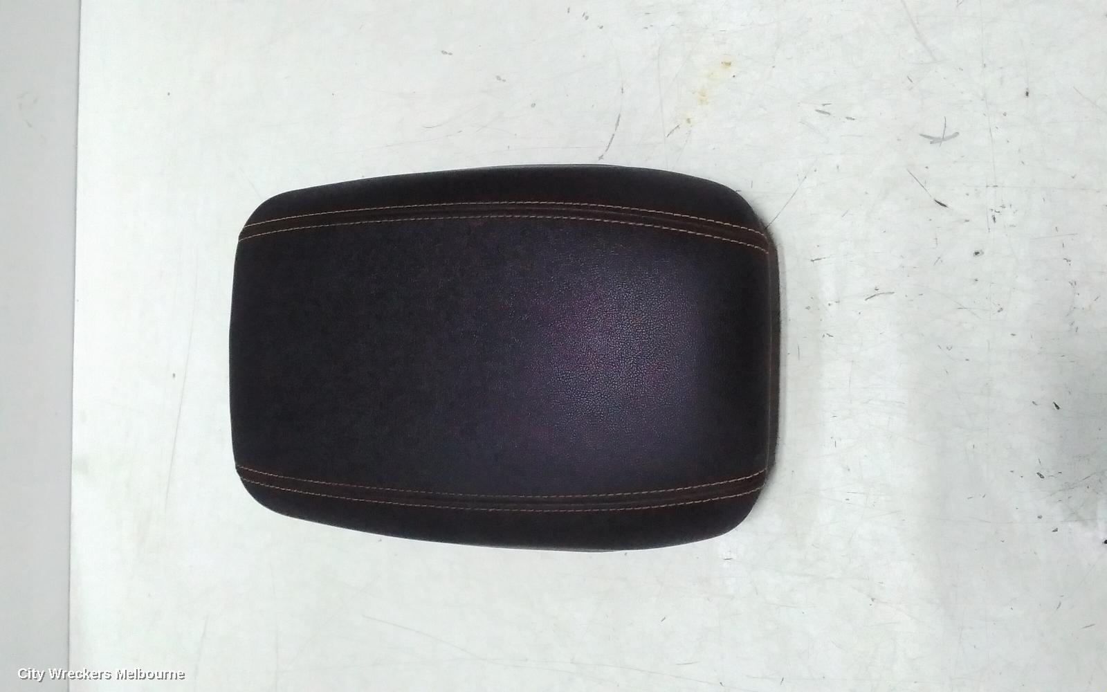 FORD RANGER CONSOLE, RA, CONSOLE ASSY, NON CUP HOLDER PASSENGER SIDE TYPE, W/ 4WD SWITCH TYPE, 05/2022 ONWARDS - Image 1