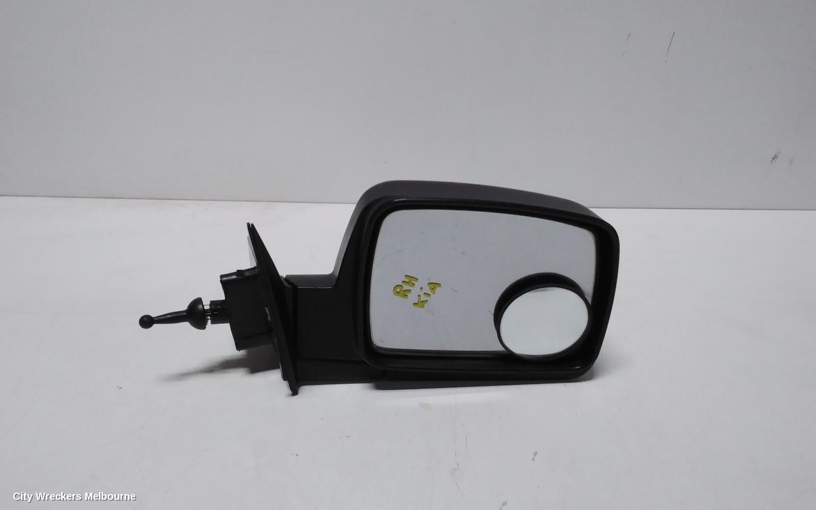 KIA PREGIO RIGHT DOOR MIRROR, CT, MANUAL, SQUARE TYPE, 07/2004 - 01/2006 - Image 2