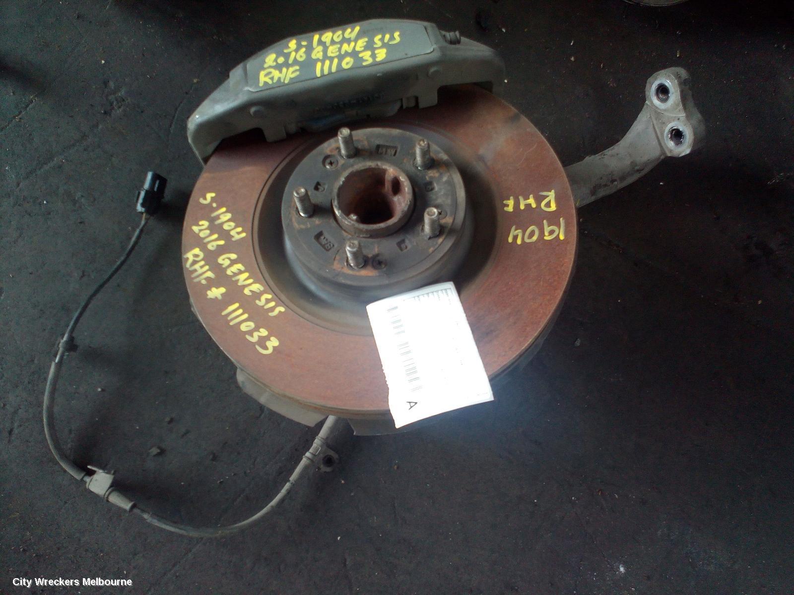 HYUNDAI GENESIS RIGHT FRONT HUB ASSEMBLY, DH, 11/2014 - 01/2018 - Image 2