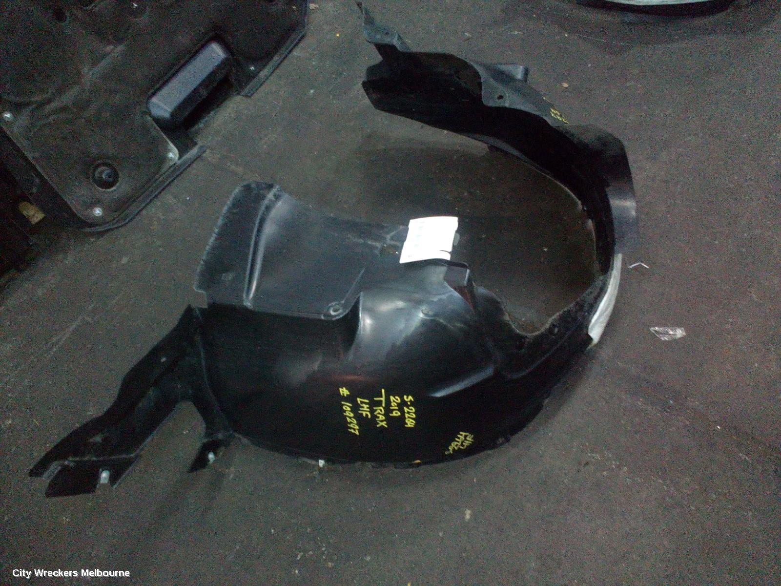 HOLDEN TRAX LEFT GUARD LINER, FRONT, TJ SERIES, 10/2016 - 12/2020 - Image 2