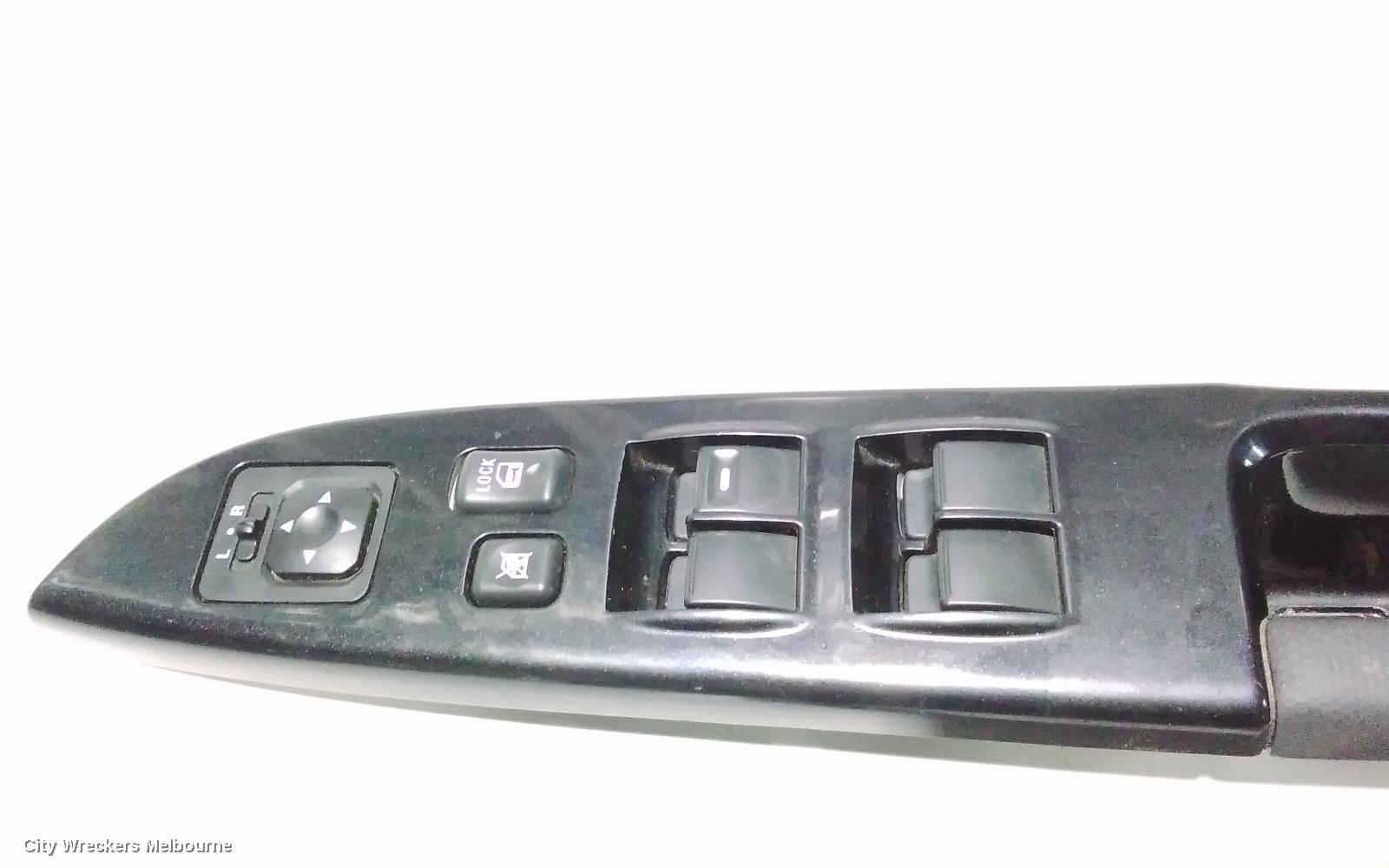 PEUGEOT 4008 PWR DR WIND SWITCH, RH FRONT (MASTER SWITCH), 04/2012 - 12/2017 - Image 2