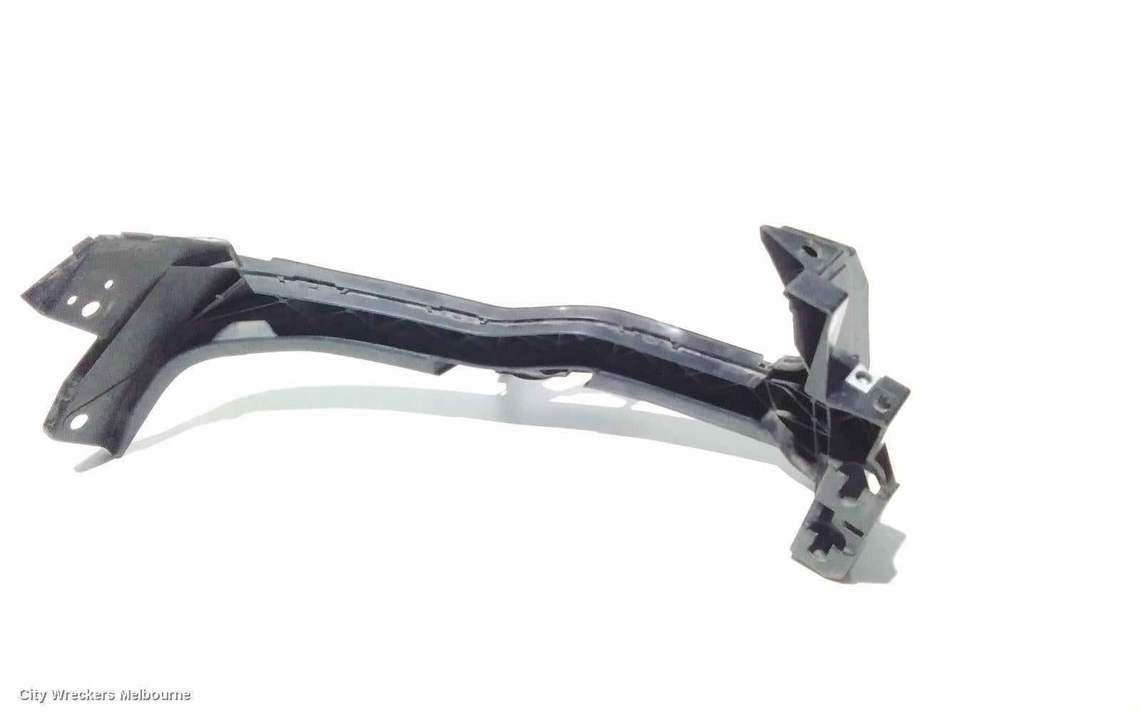 SUBARU FORESTER, SJ, 01/2013 - 08/2018, LH HEAD LIGHT BRAKET: 93093 - Image 3