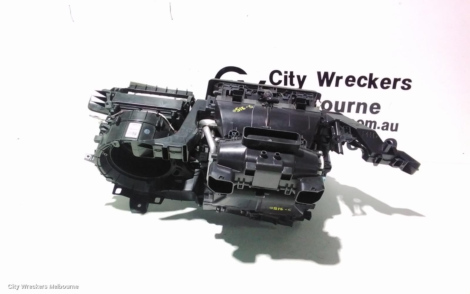 TOYOTA KLUGER HEATER CORE/BOX, GSU50/GSU55, CLIMATE CONTROL TYPE, 03/2014 - 02/2021 - Image 2