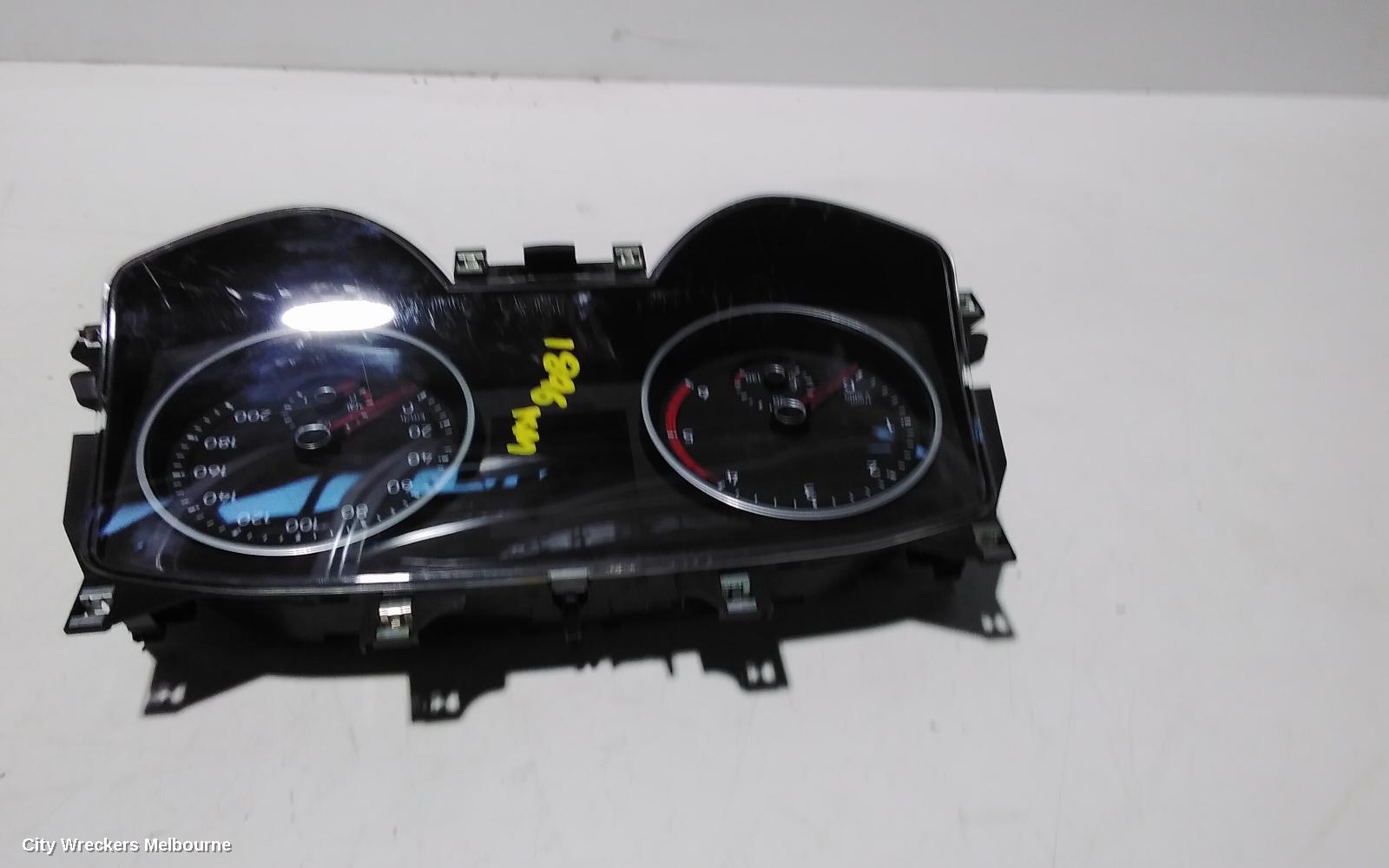 VOLKSWAGEN CRAFTER INSTRUMENT CLUSTER, AUTO T/M, SY1, 08/2017 ONWARDS - Image 3