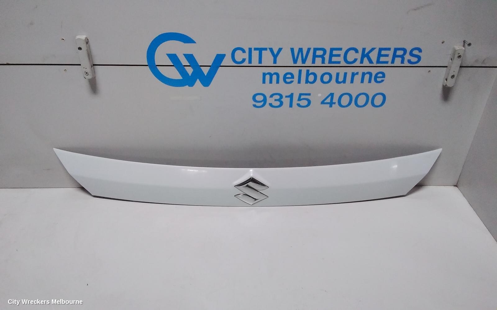 SUZUKI VITARA REAR GARNISH, TAILGATE GARNISH (CENTRE), VITARA, LY (VIN TSM), NON BUTTON TYPE, 06/2015 ONWARDS - Image 1